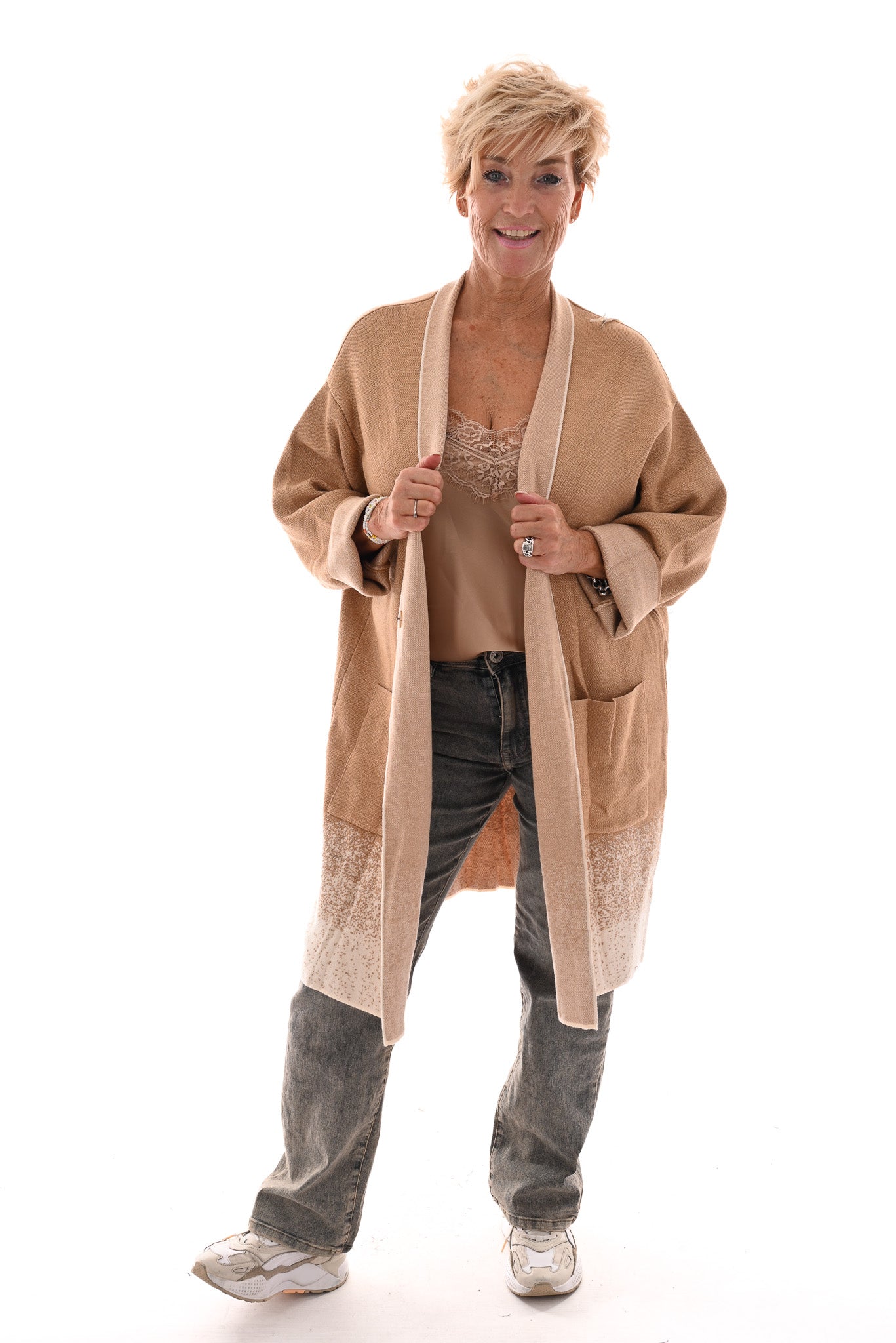 Oversized vest v-hals en grote zakken camel