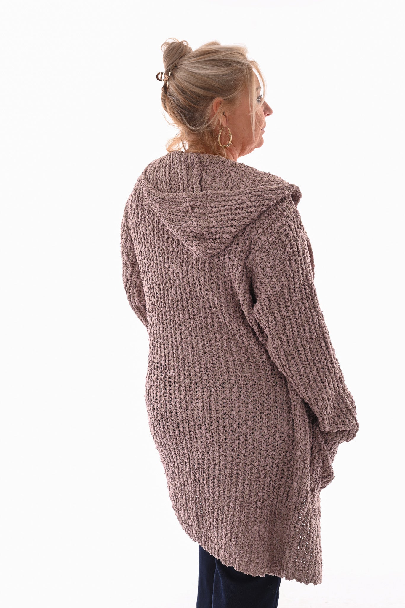 Half lang vest boucle met capuchon taupe