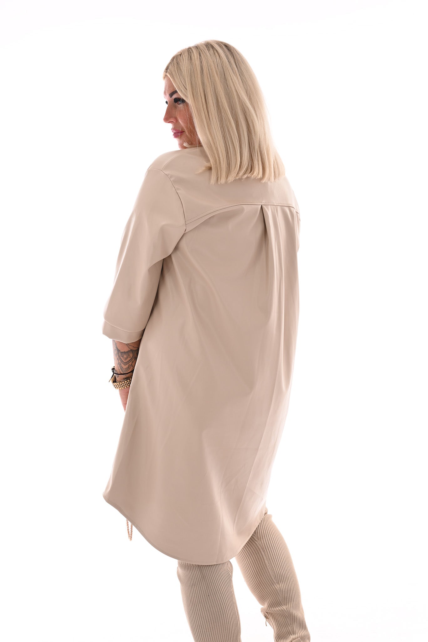 Leatherlook doorknoop jurk beige