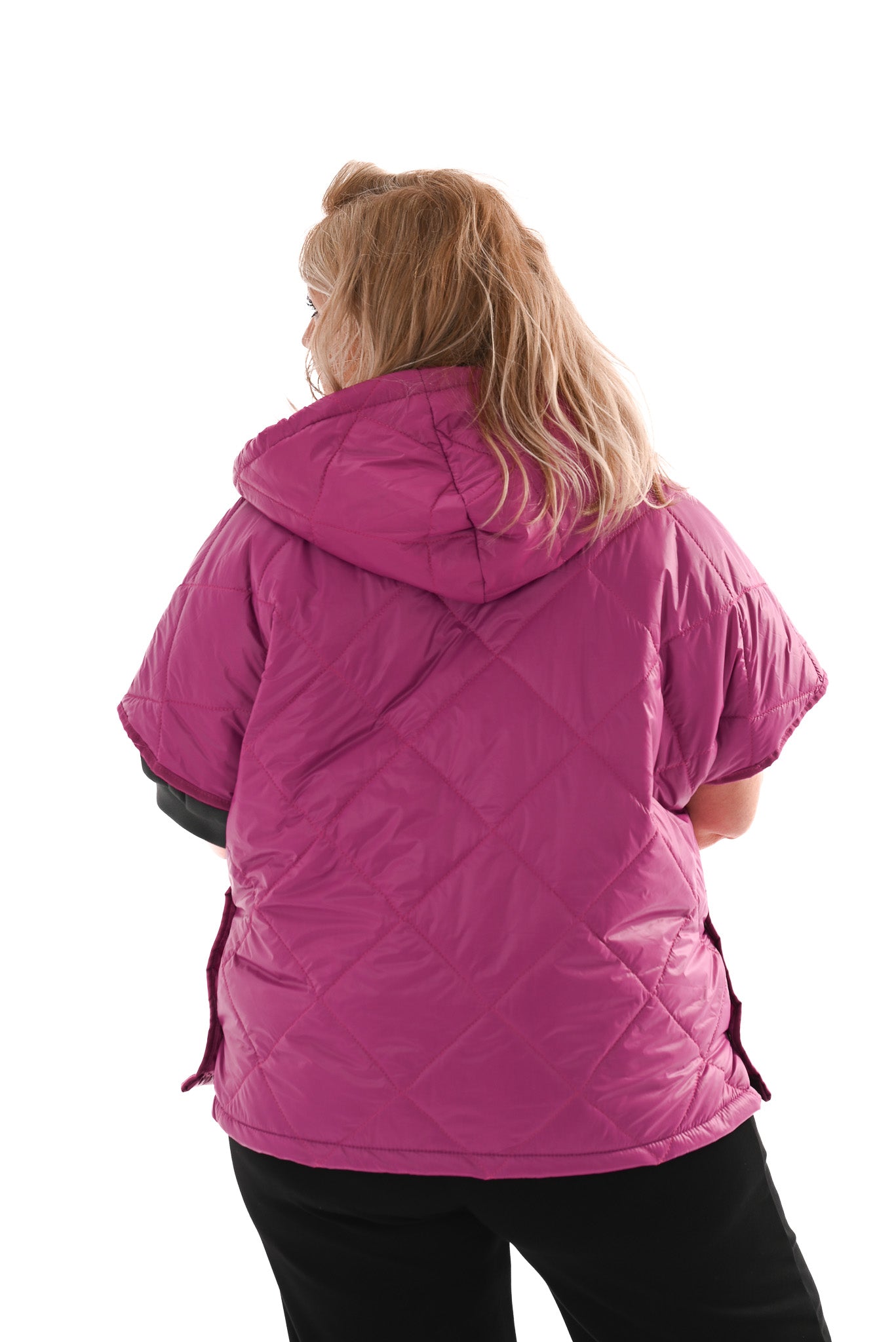 Korte bodywarmer met capuchon cyclaam