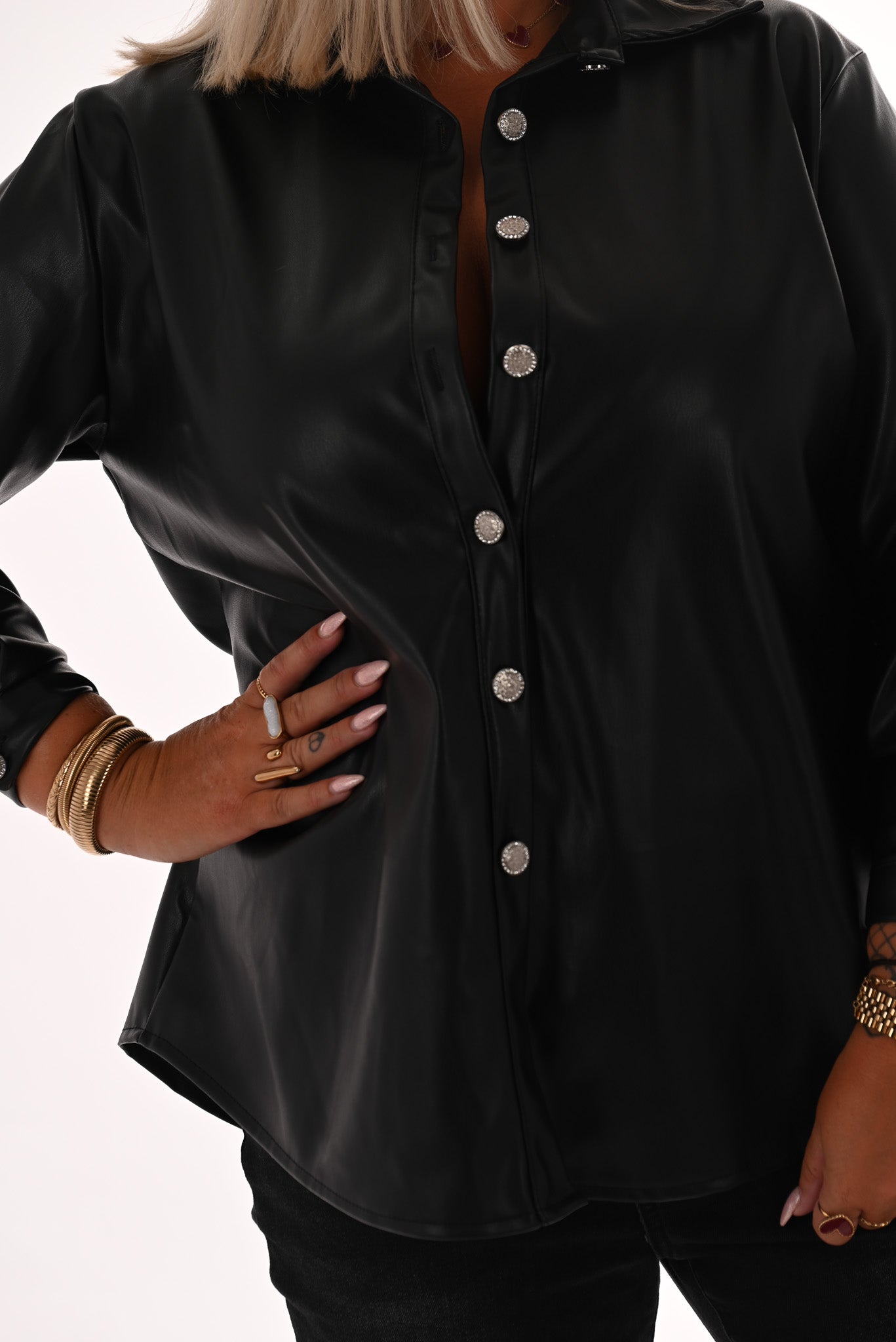 Leatherlook doorknoop blouse zwart