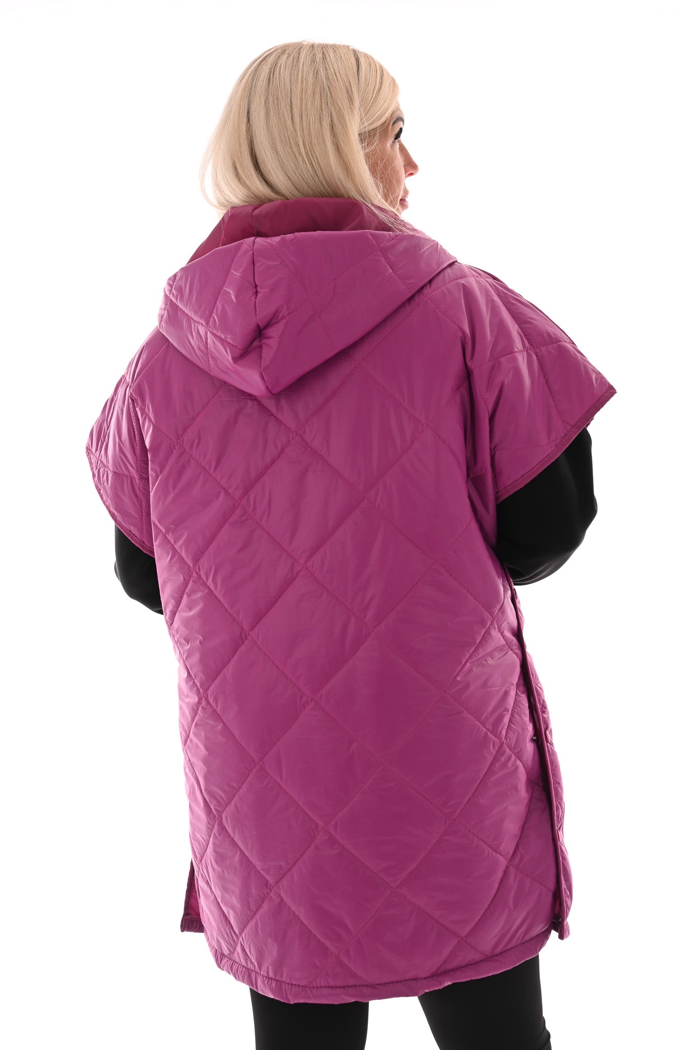 Lange bodywarmer met capuchon cyclaam