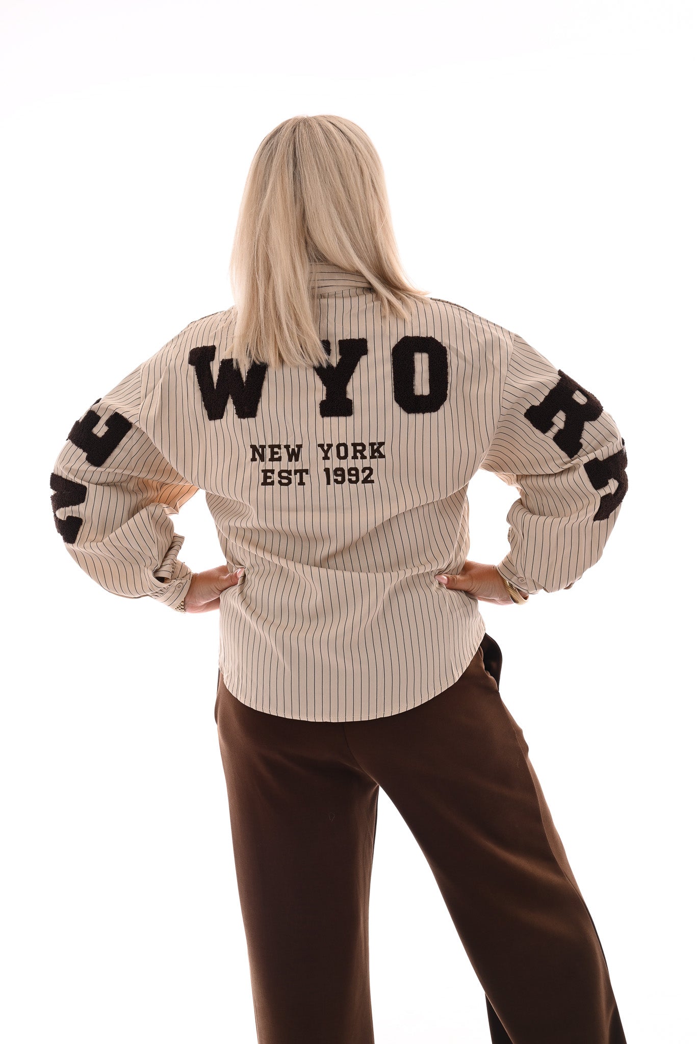 Blouse NY met teddy letters gestreept beige