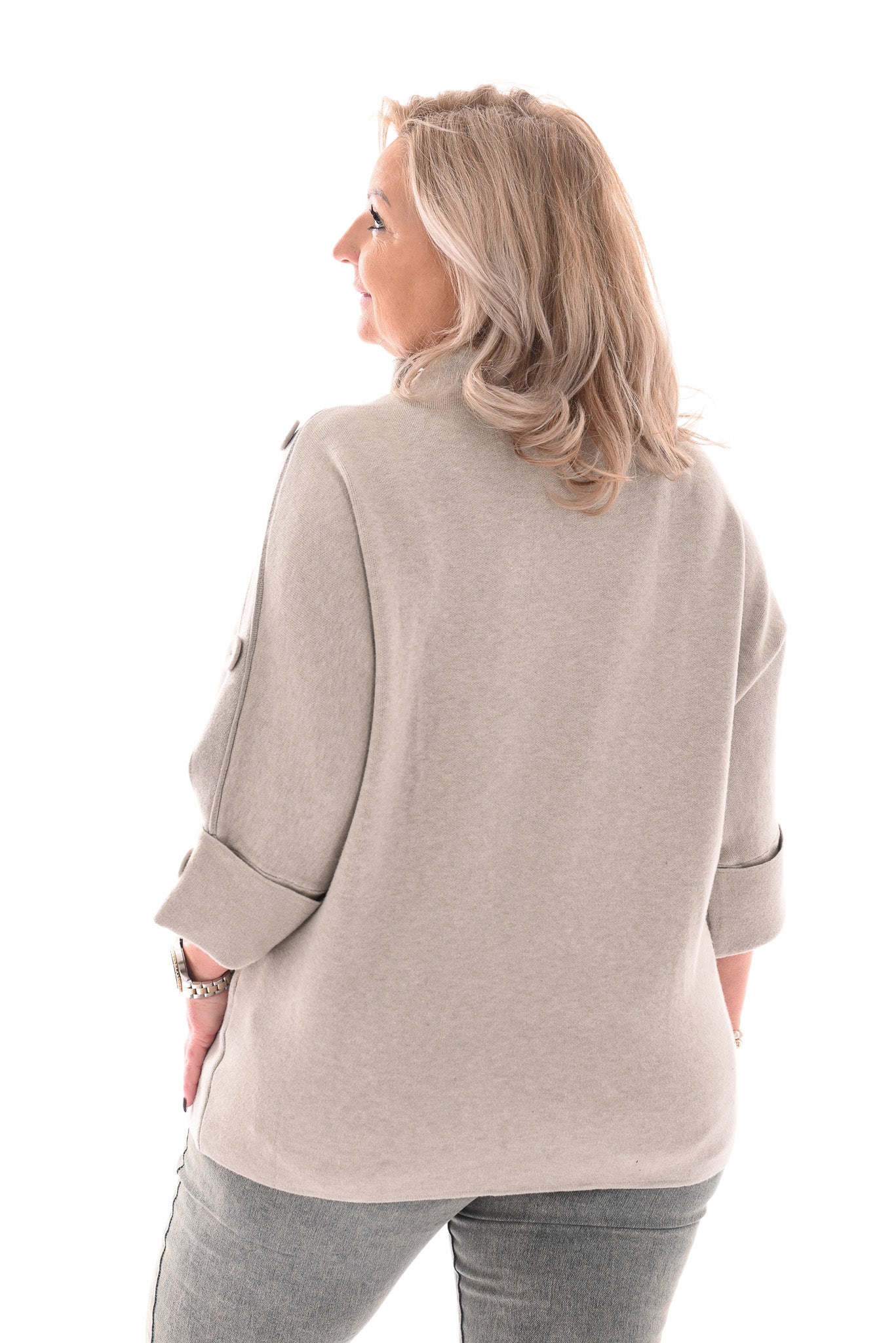 Top met glitterbies en grove knoop taupe