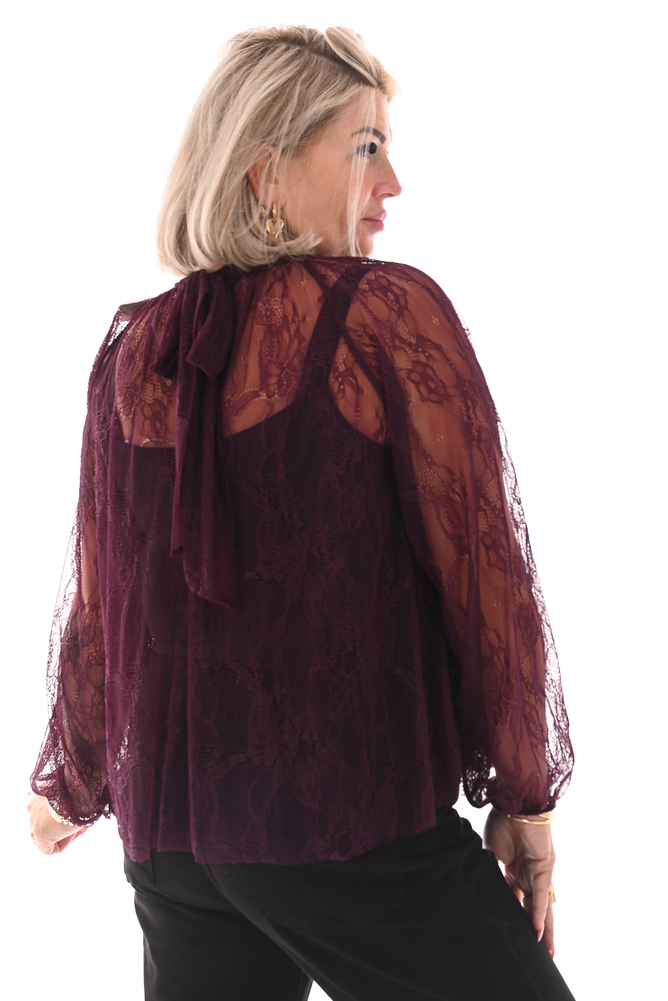 Kanten top roezels met strik achterkant aubergine