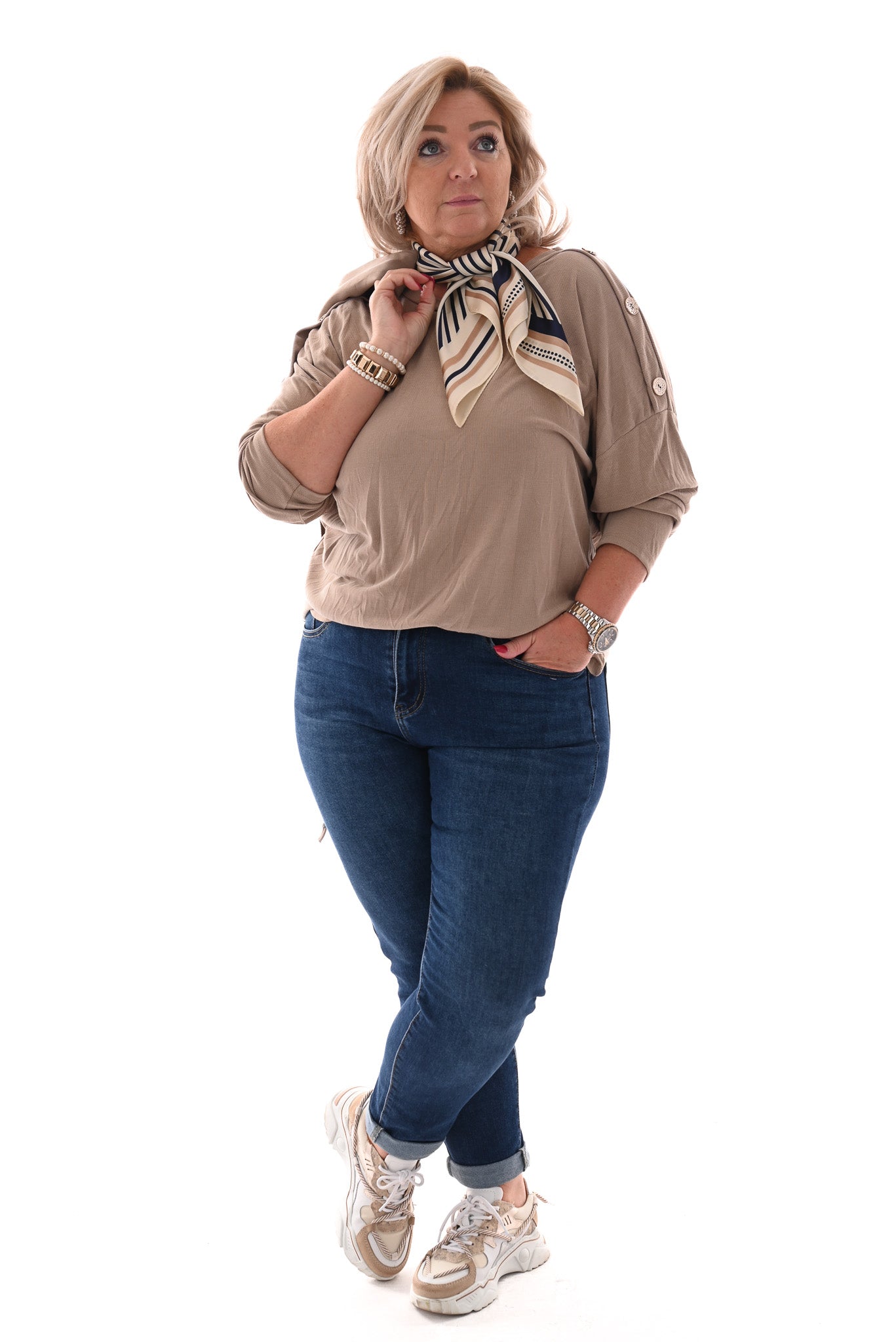 Top rib lange mouwen knopen op schouders beige