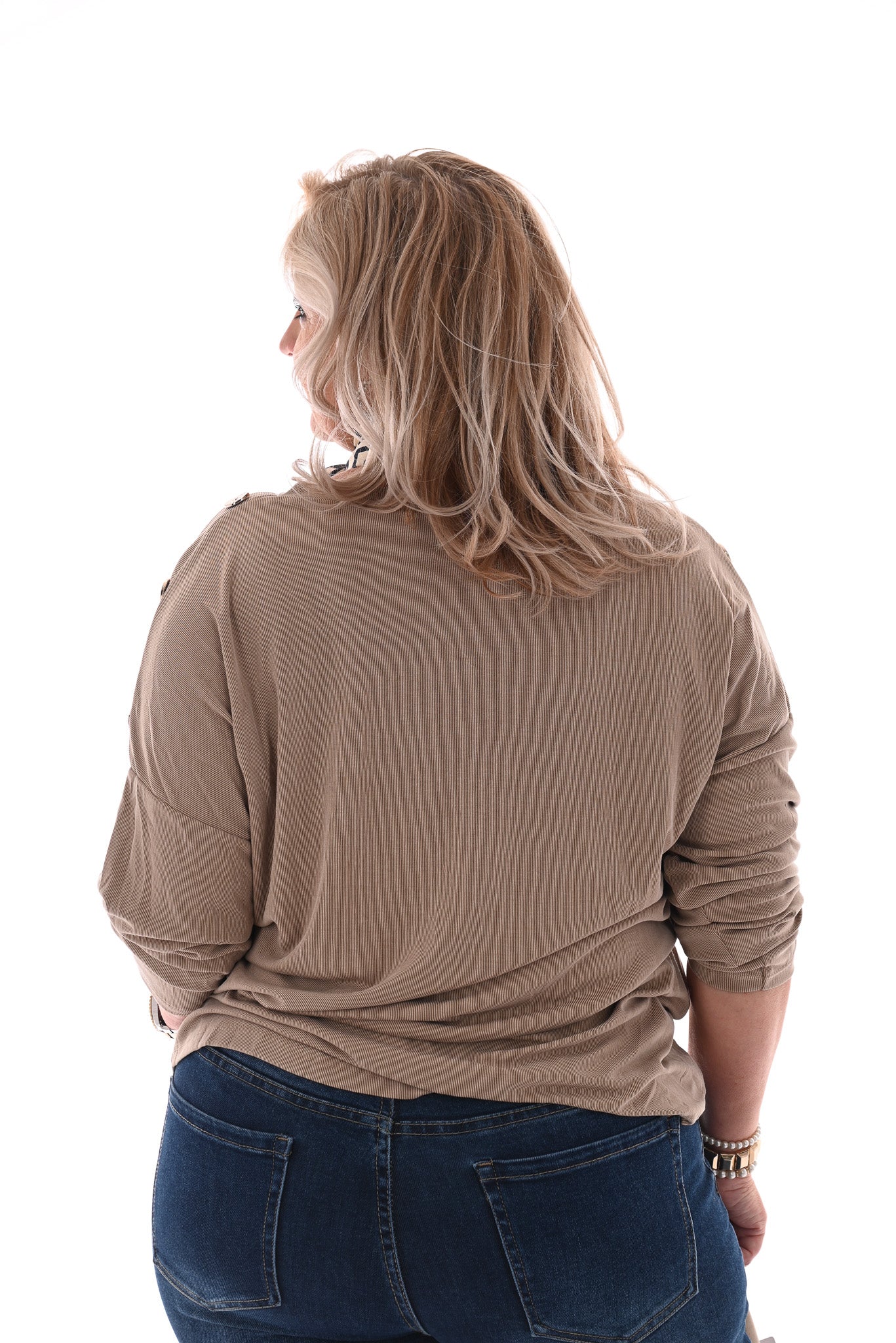 Top rib lange mouwen knopen op schouders beige