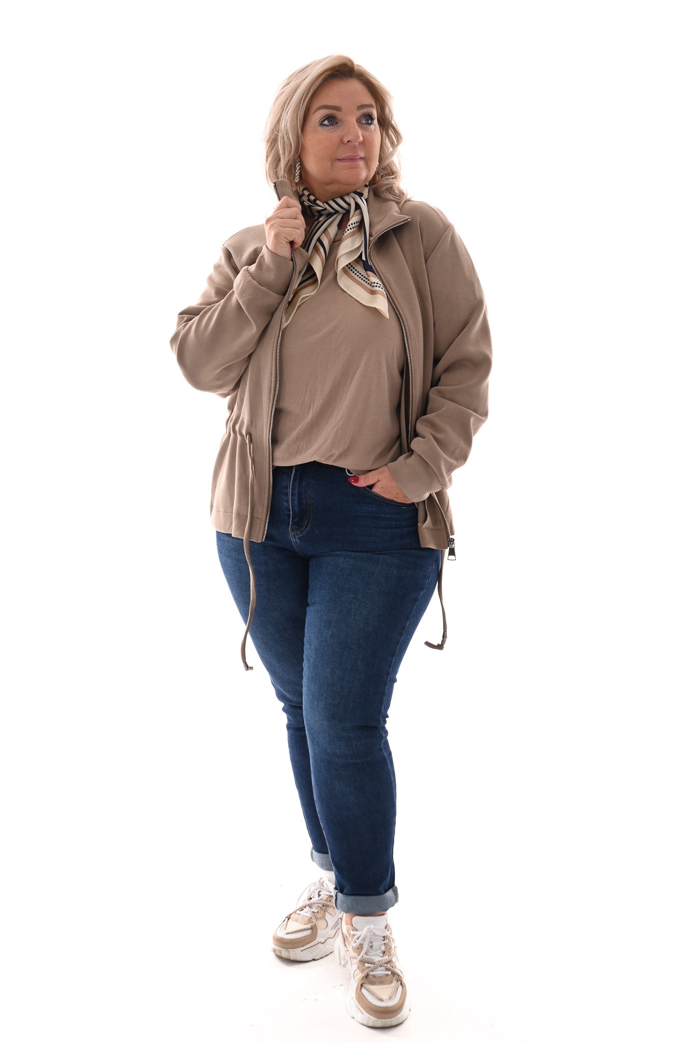 Vest met aantrekkoord beige