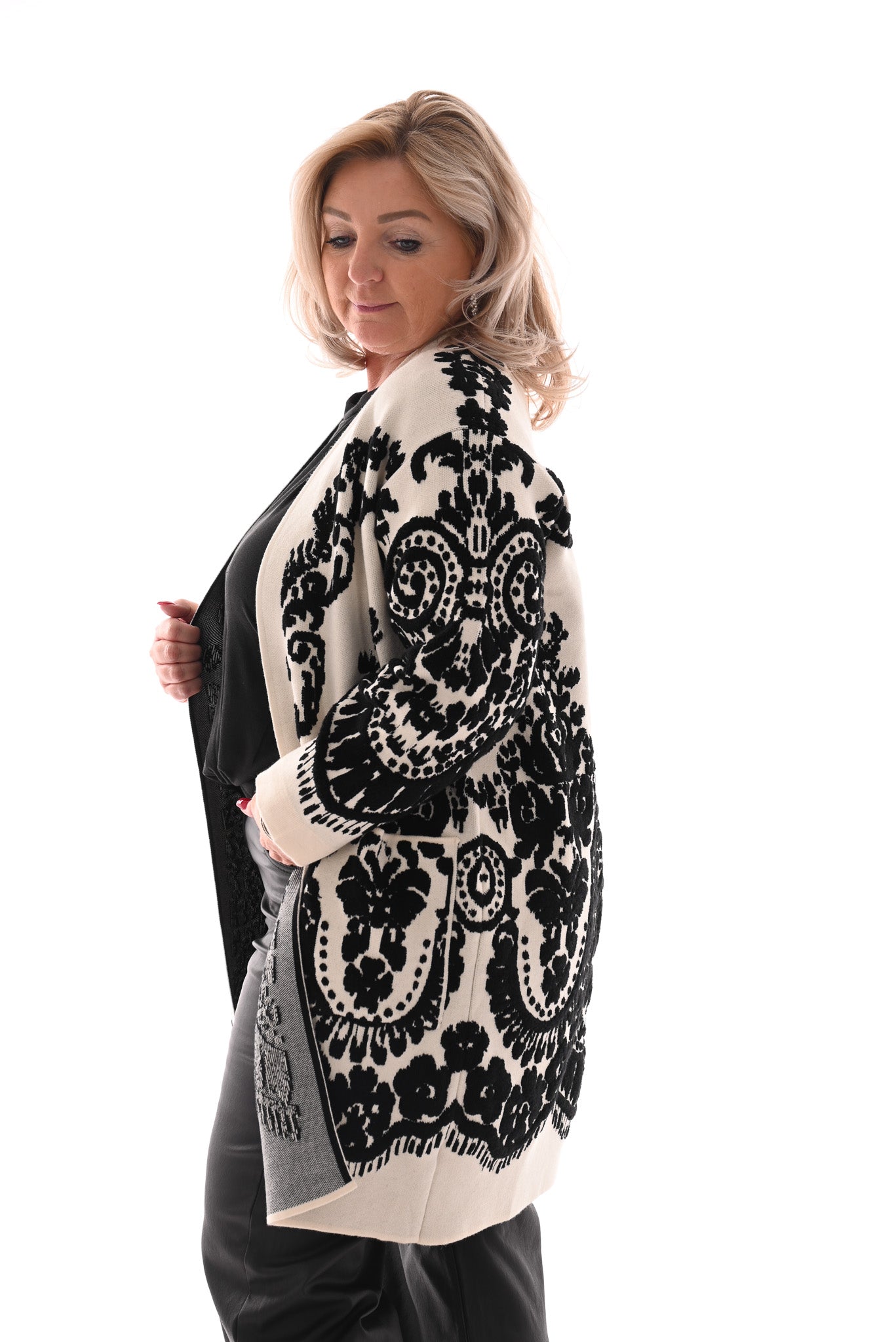 Half lang vest paisley print roomwit/zwart