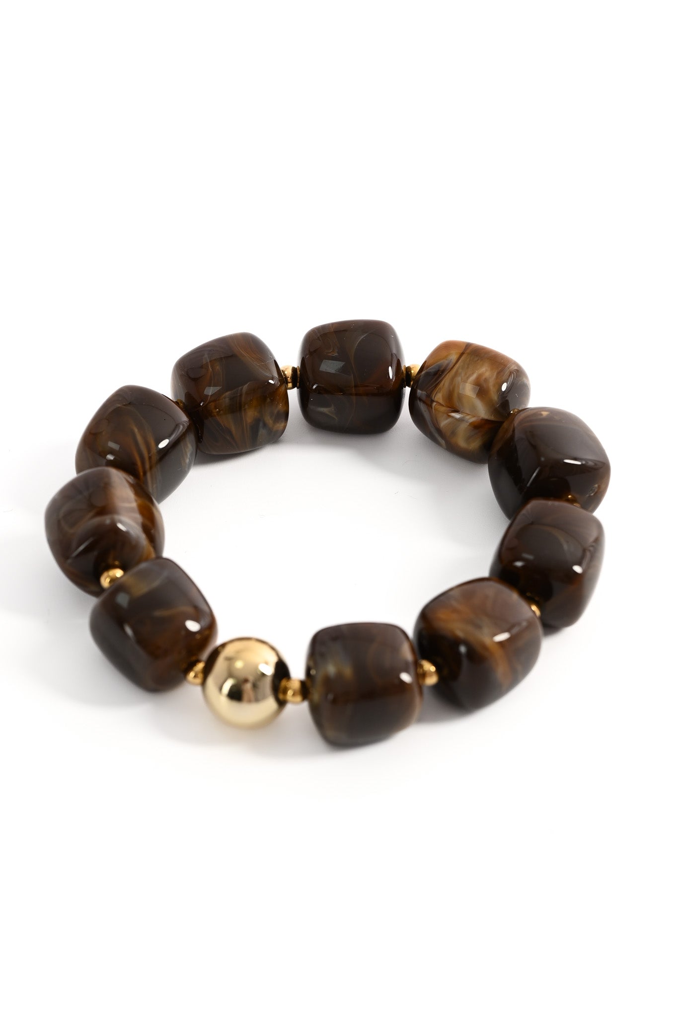 Armband vierkanten kralen bruin