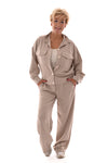 Tweedelig pak blouse met borstzakken en knopen beige