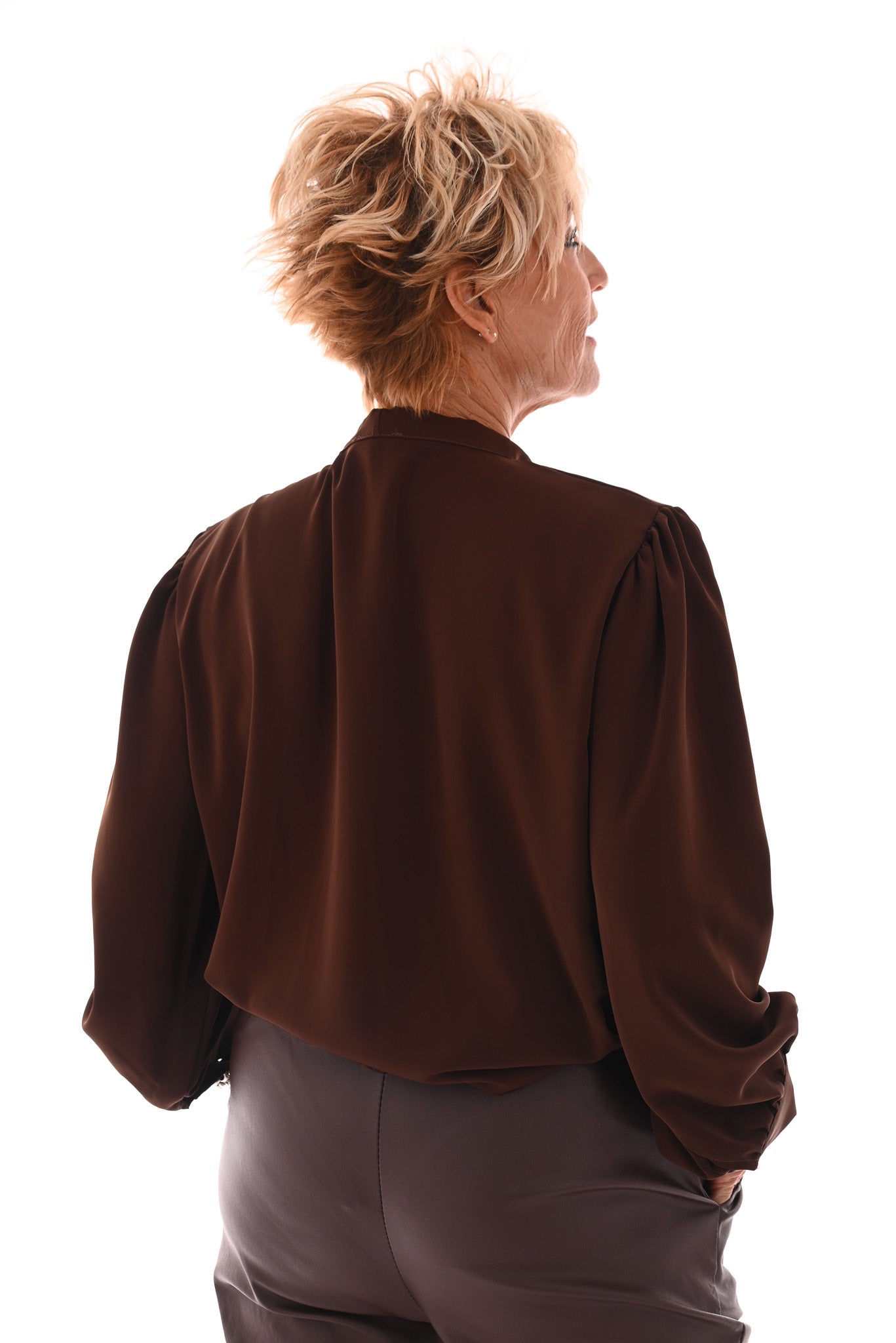 Blouse met hals strik bruin