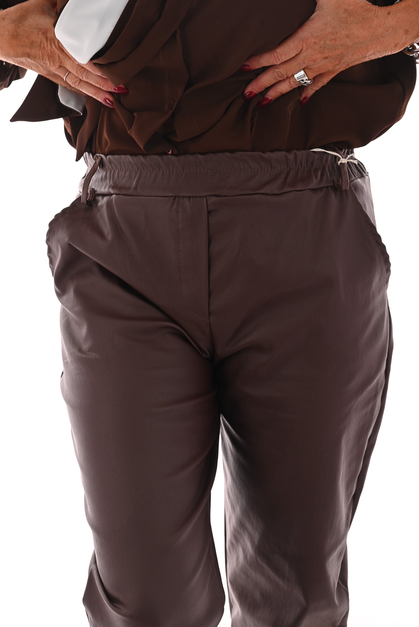 Leatherlook jogger bruin