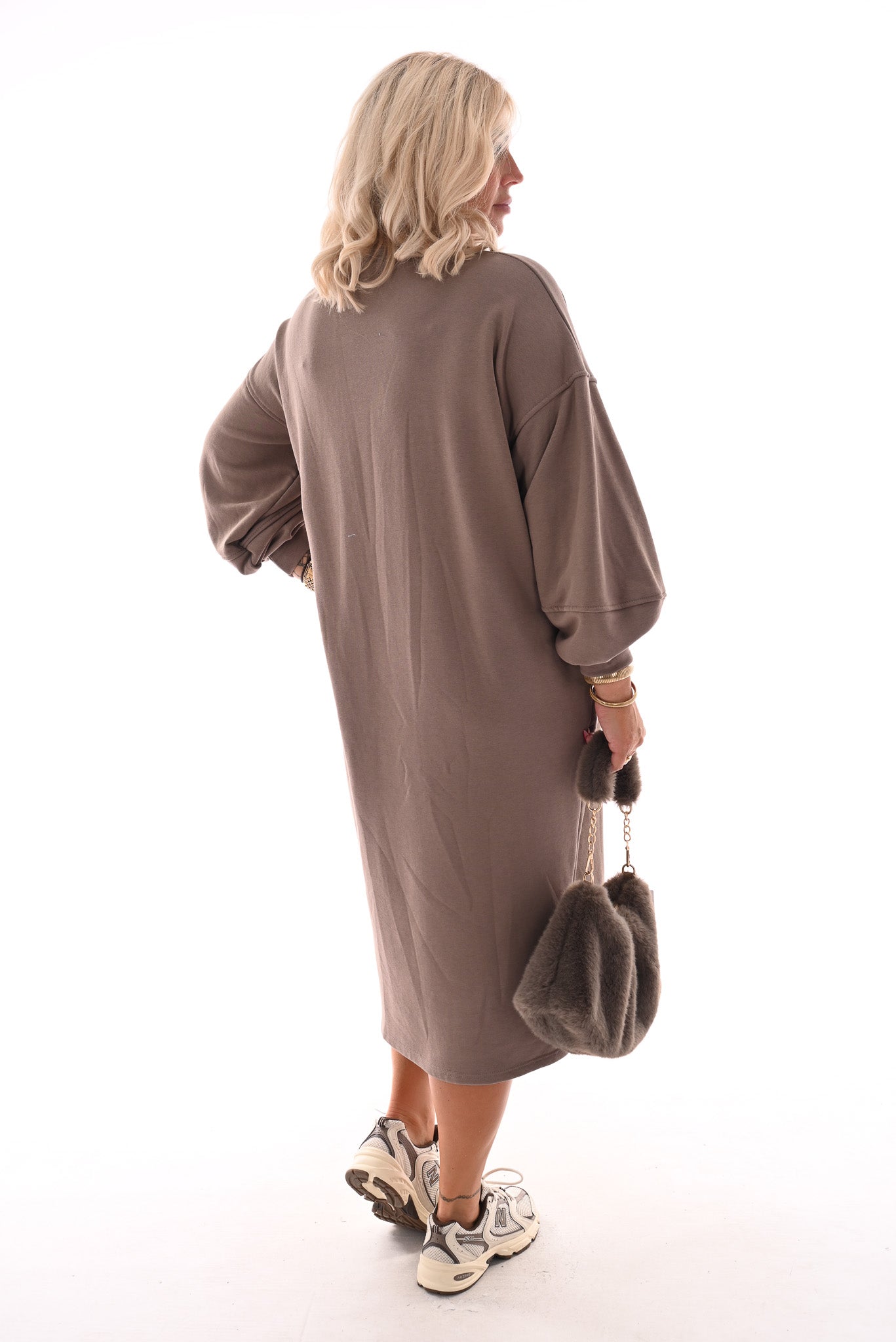 Sweaterdress met zakken taupe