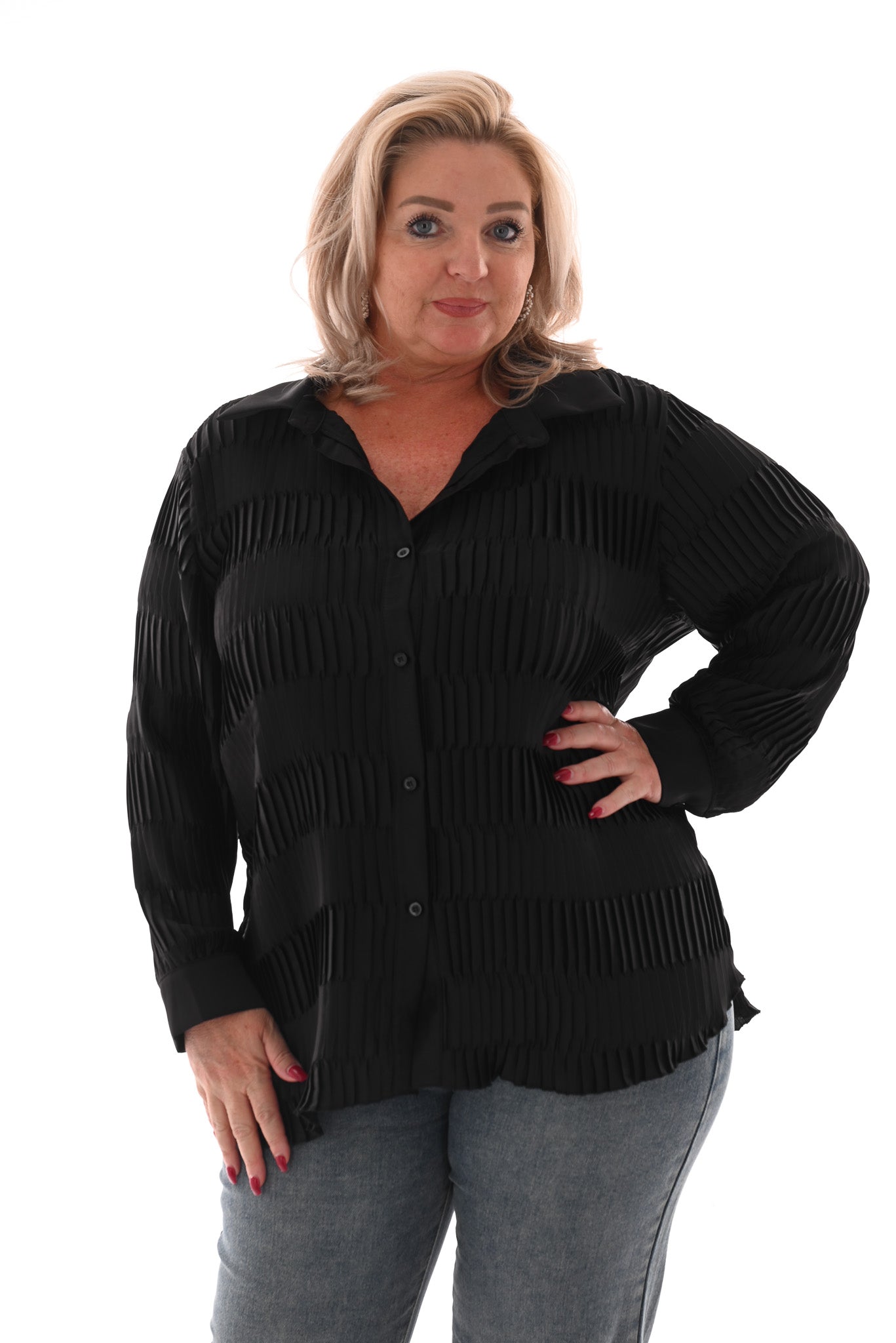 Silky doorknoop blouse structuur plisse zwart