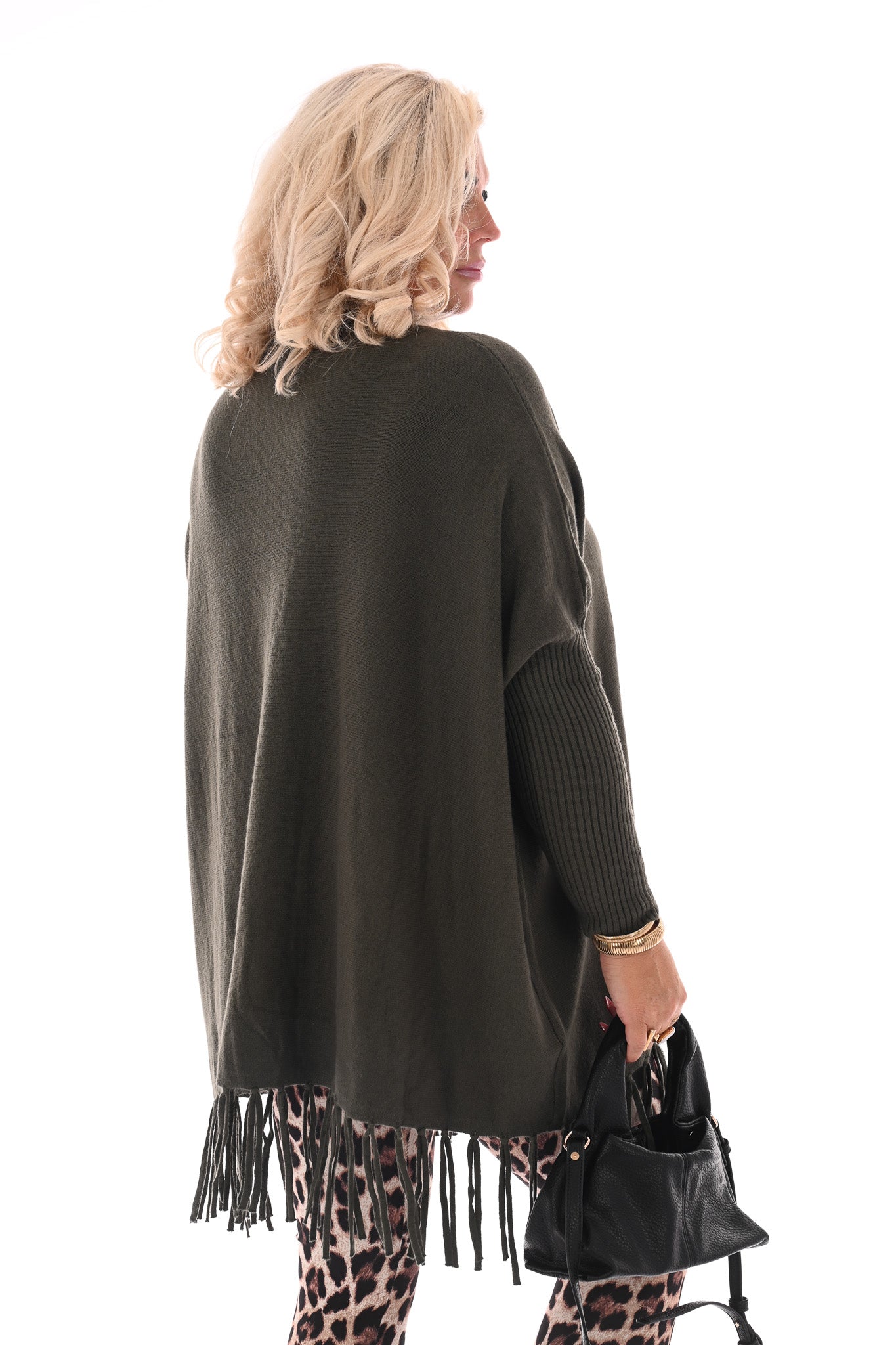 Trui franjes en knopen legergroen