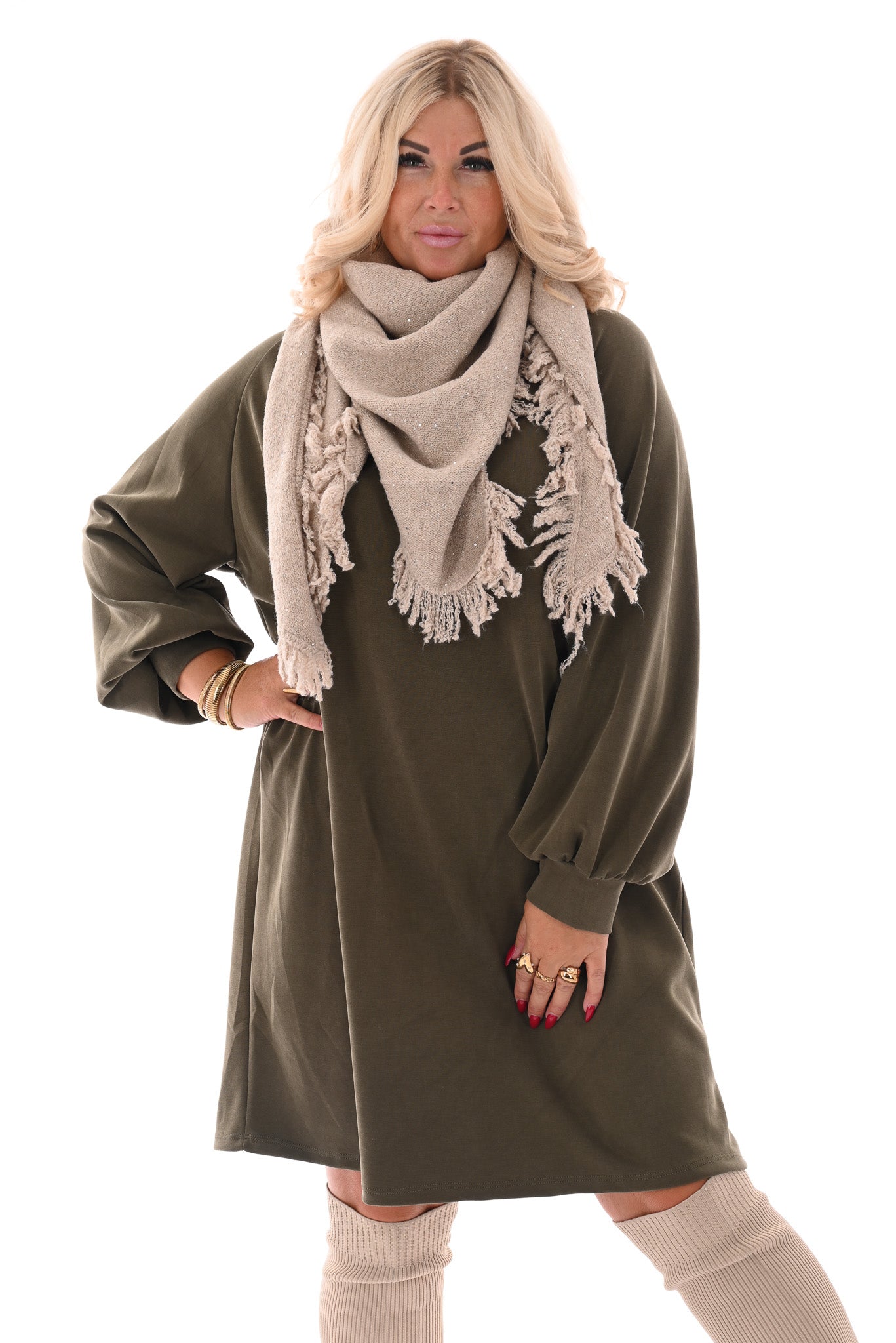 Sweaterdress pofmouwen groen