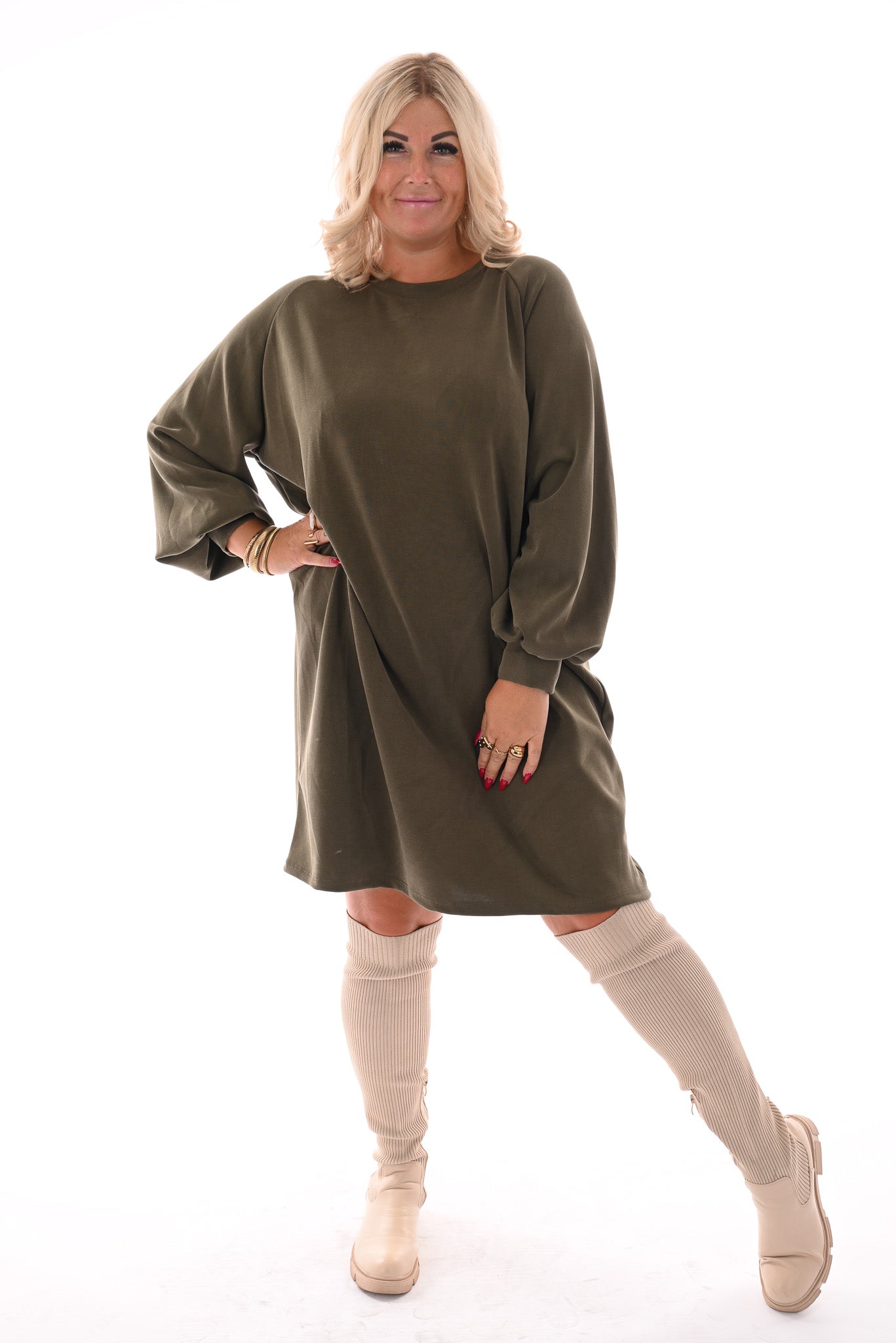 Sweaterdress pofmouwen groen