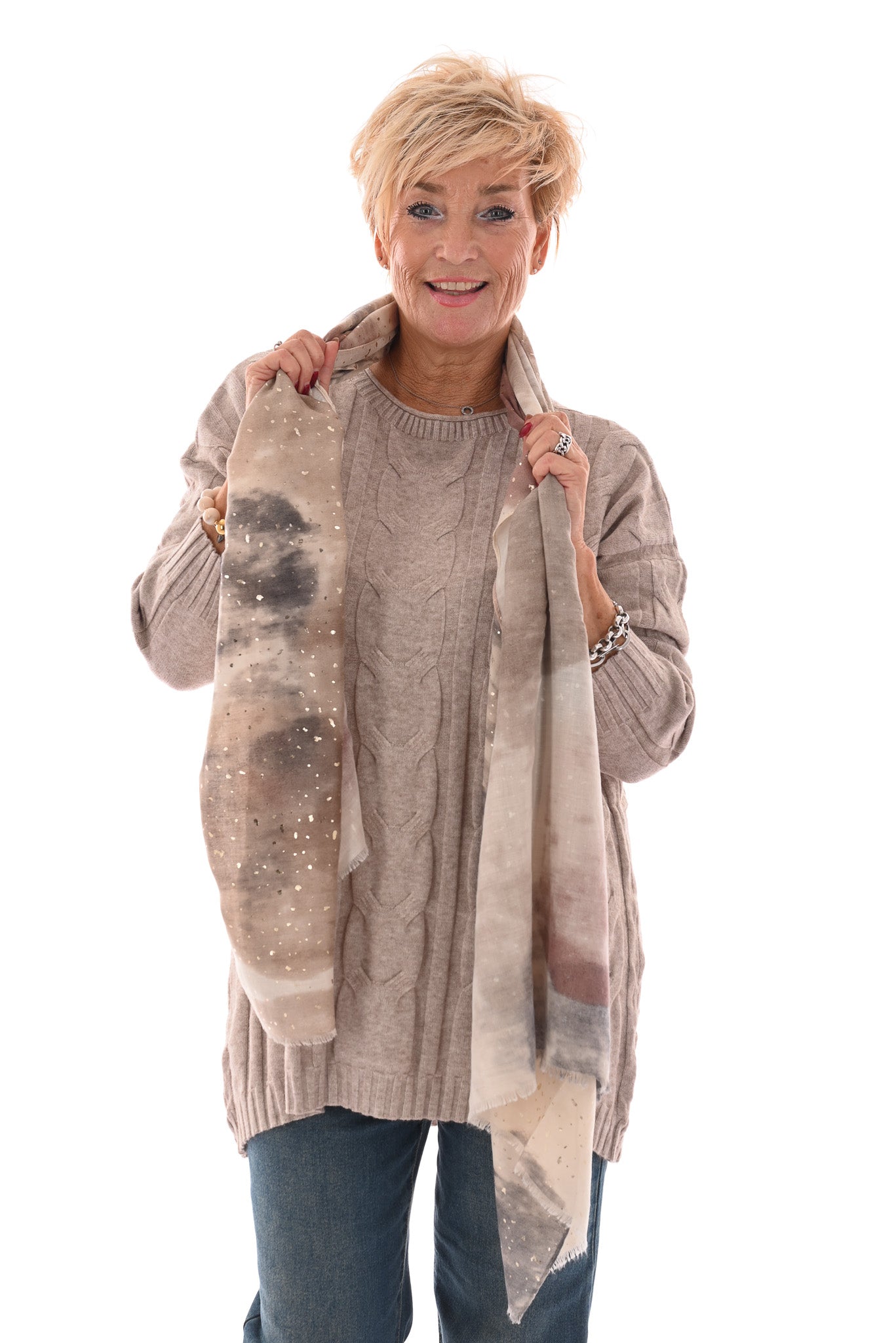 Kabel trui ronde hals beige