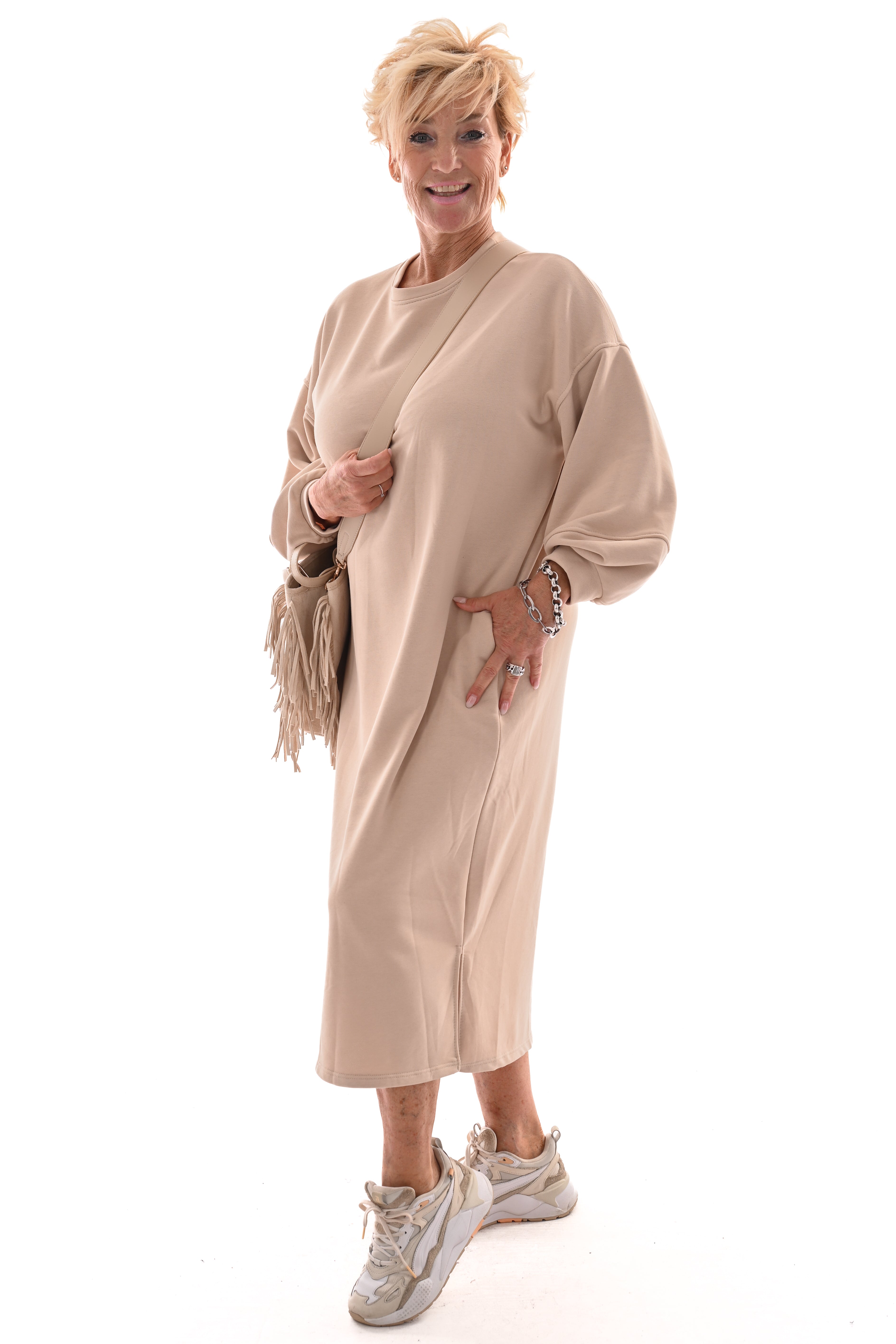 Sweaterdress met zakken beige