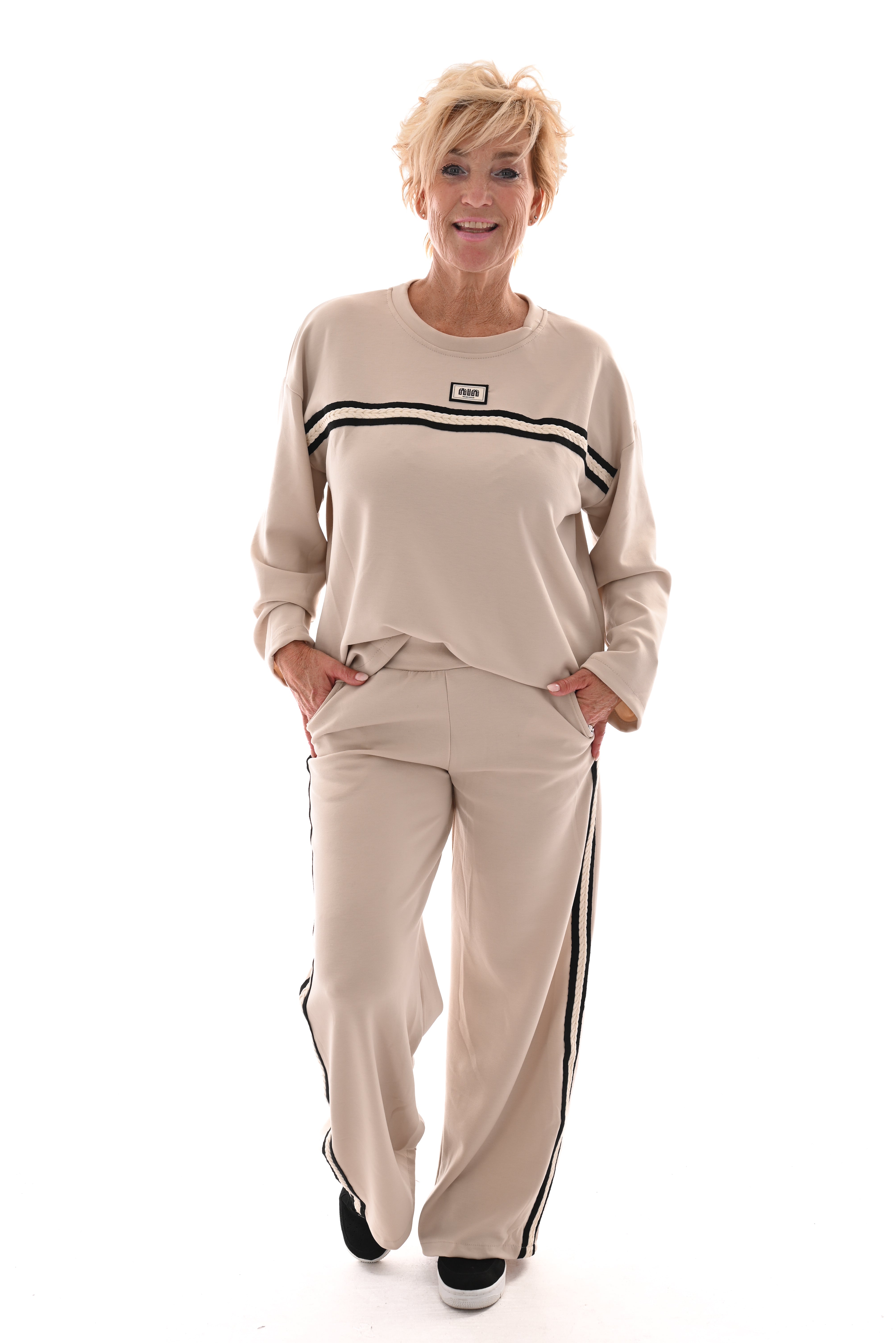 Tweedelig set nin strepenbies beige