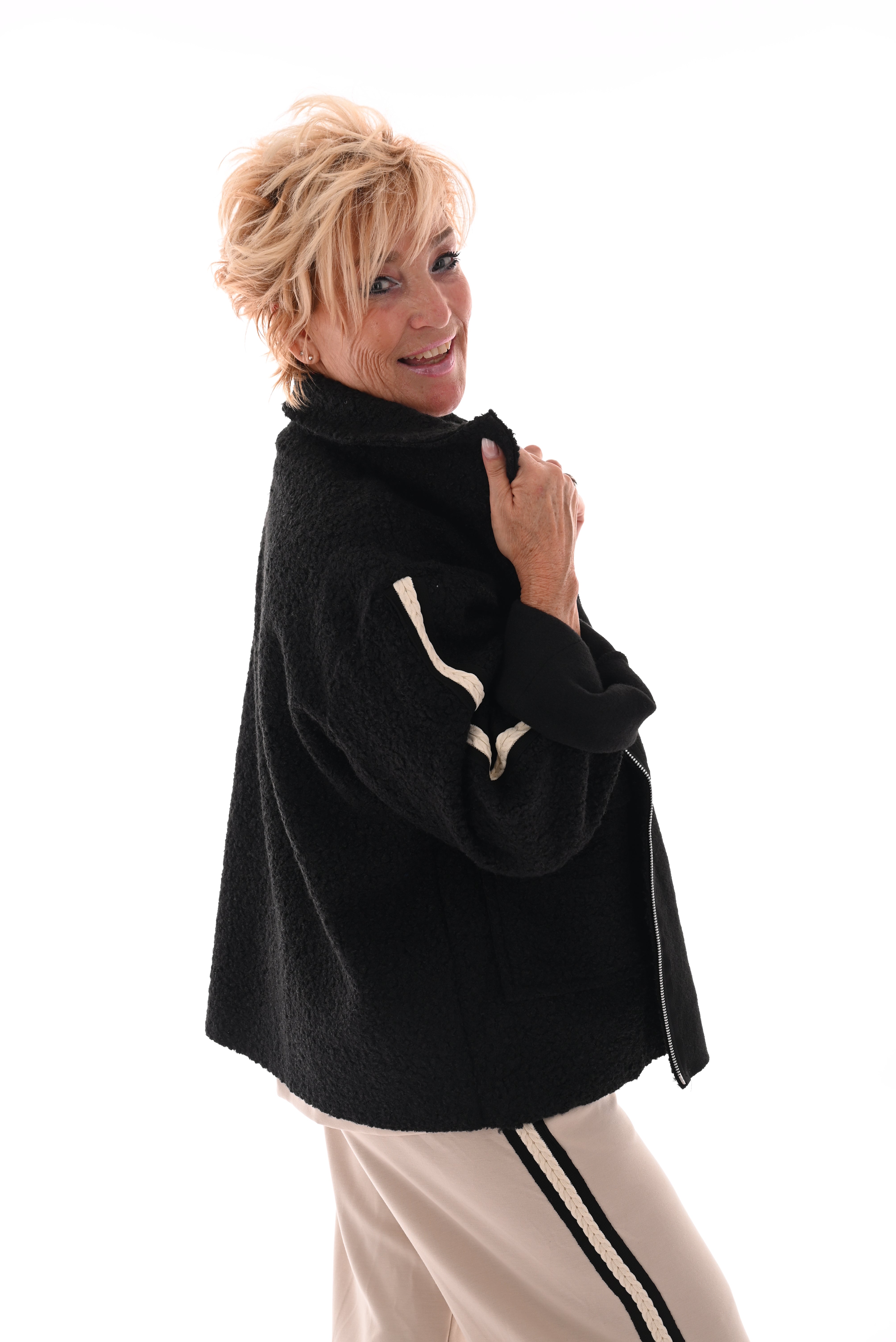 Boucle jas bies strepen zwart