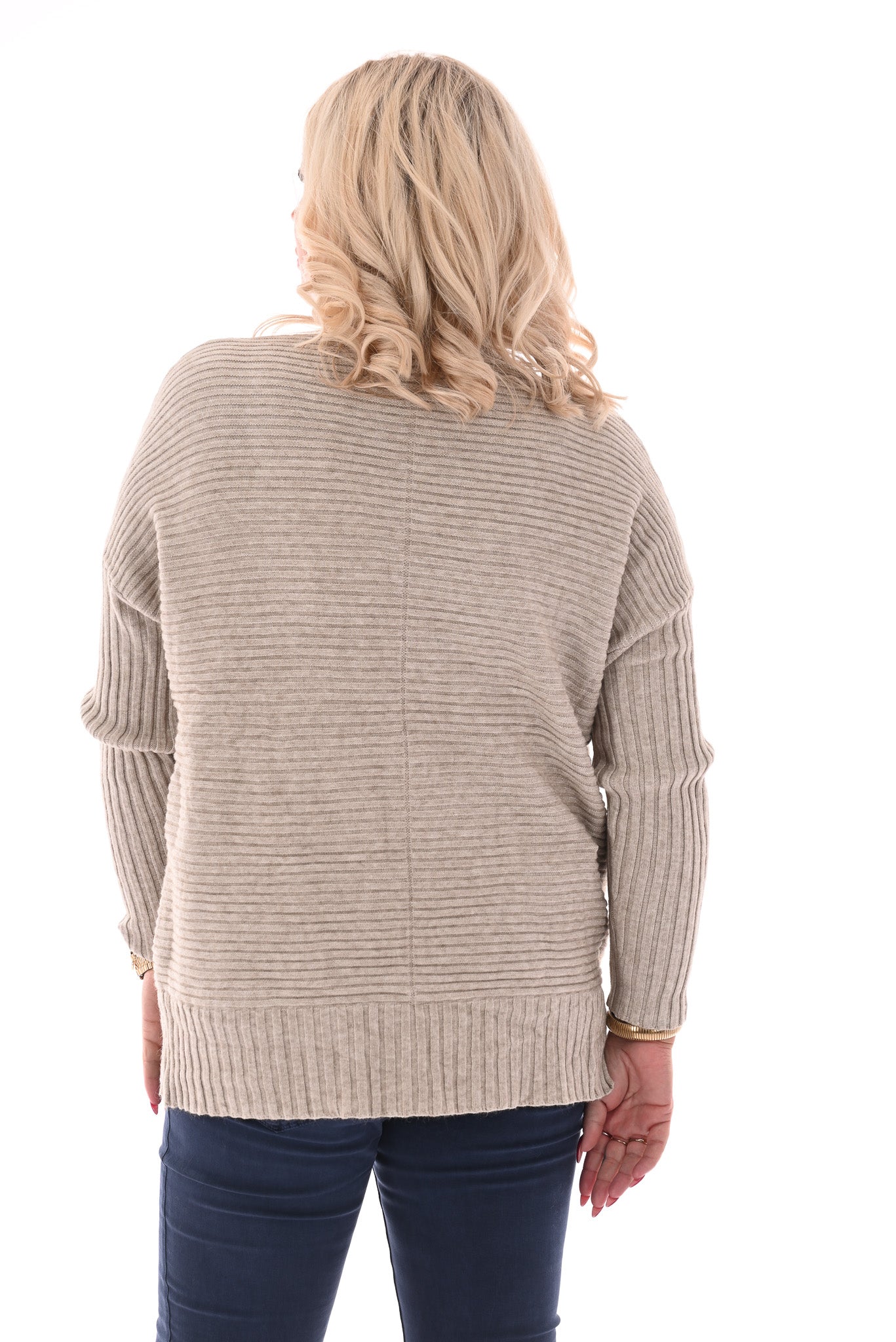 Trui lijnen v-hals beige