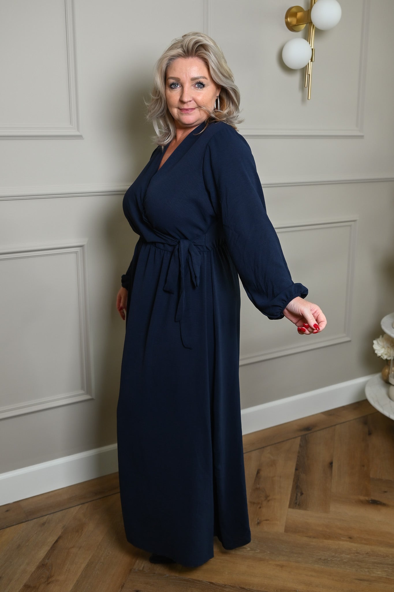 Maxi jurk lange mouwen met strik uni marineblauw