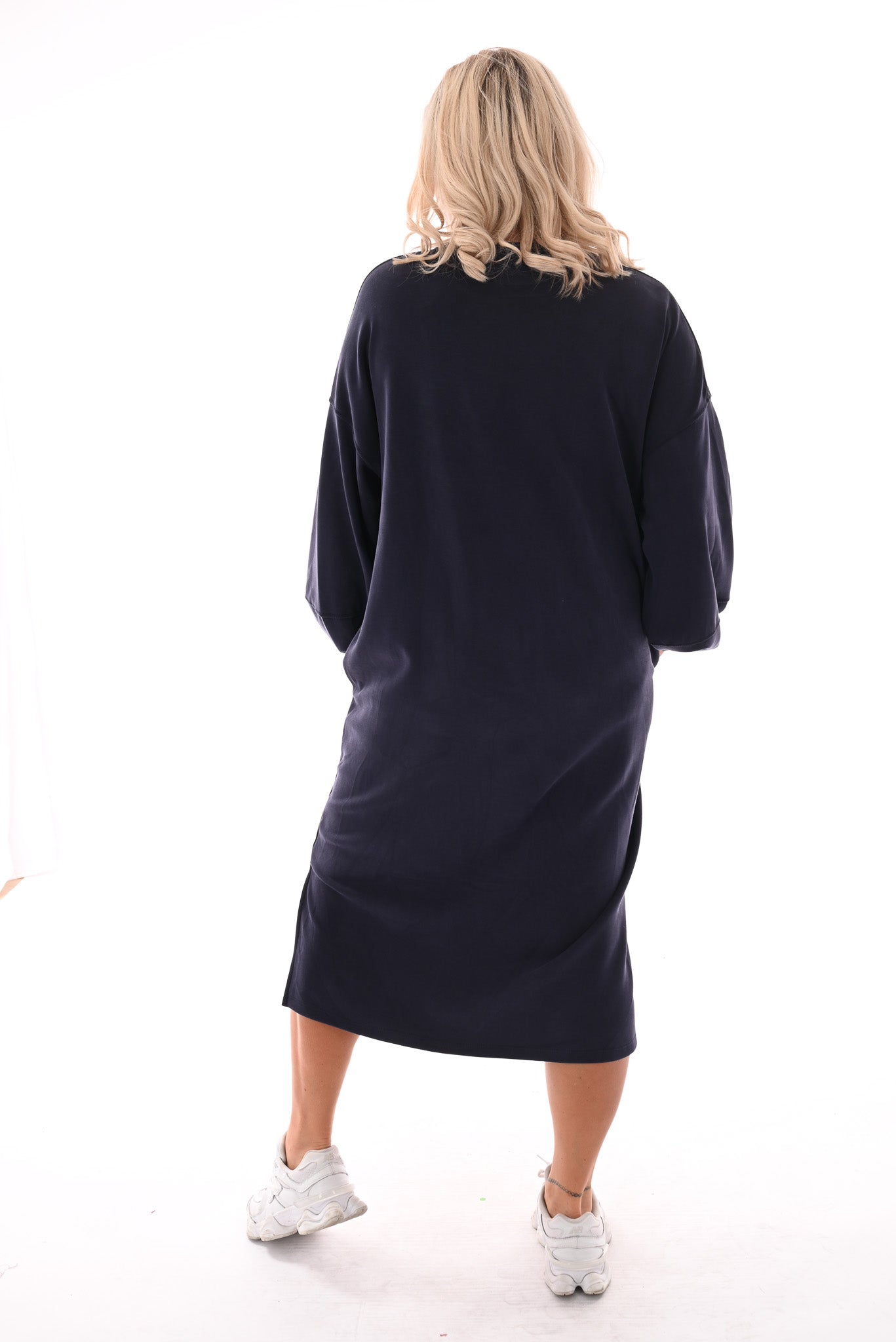 Lange sweaterdress met pofmouwen marineblauw