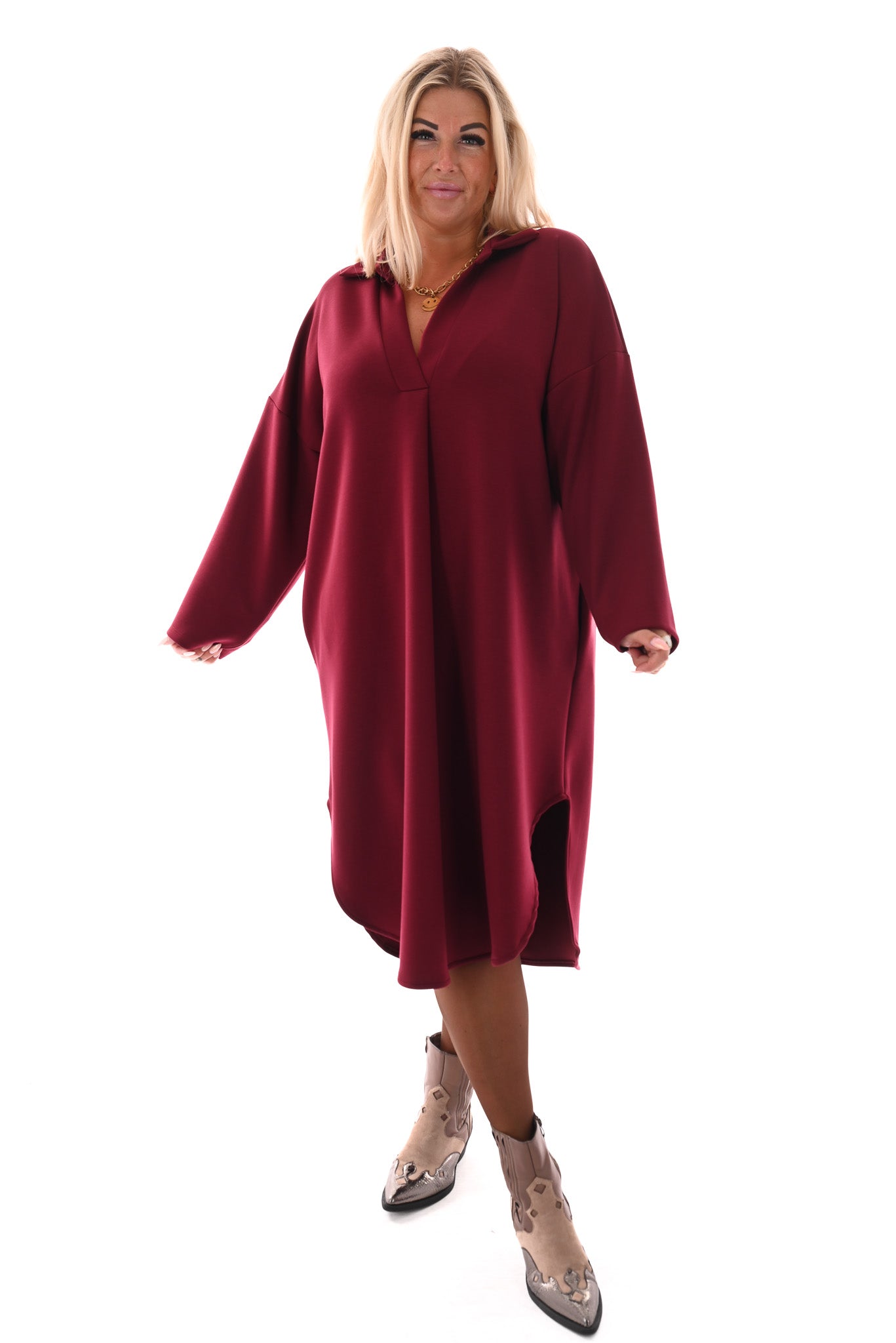 Half lange jurk v-hals en zakken bordeaux