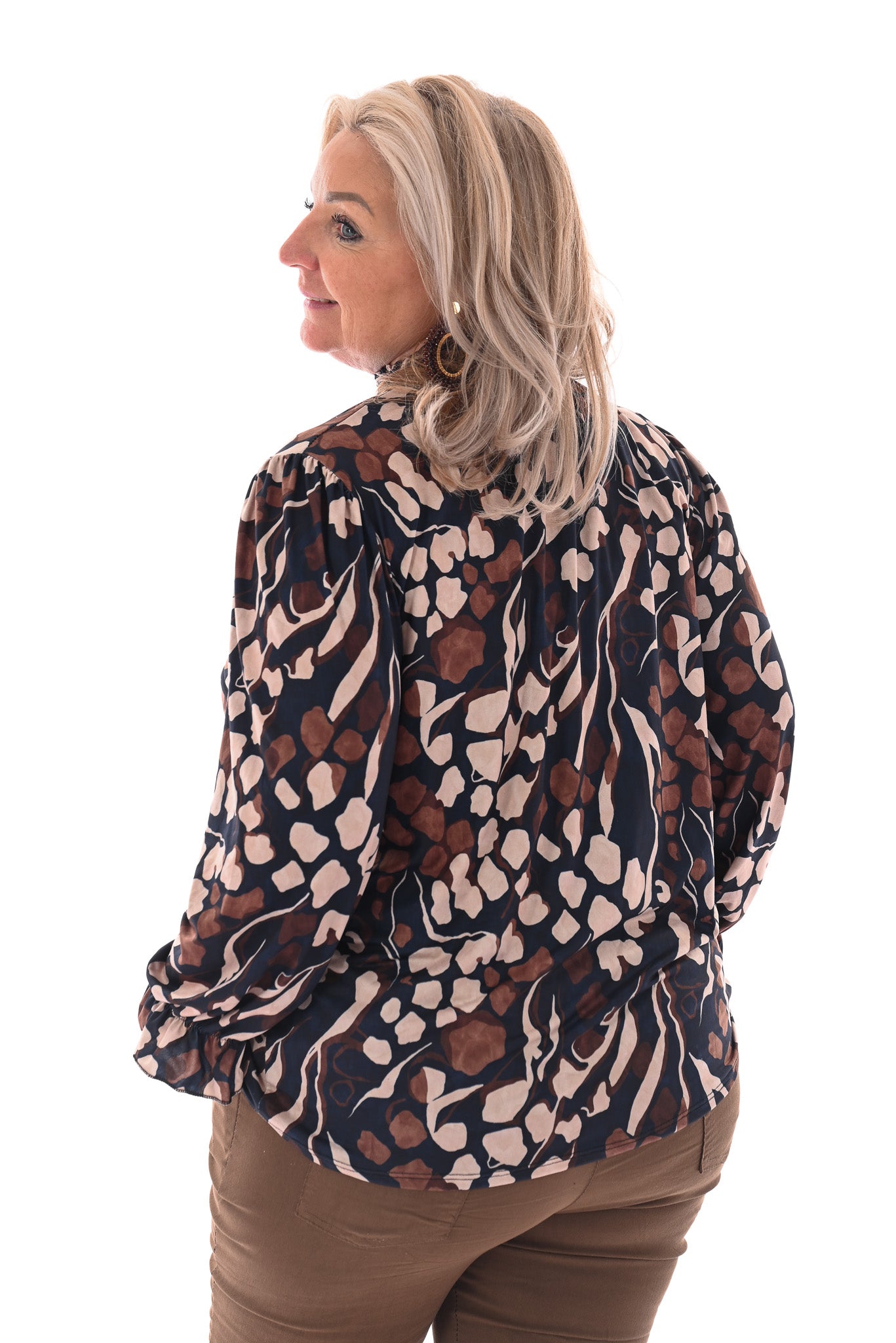 Blouse met smockkraag marineblauw/beige