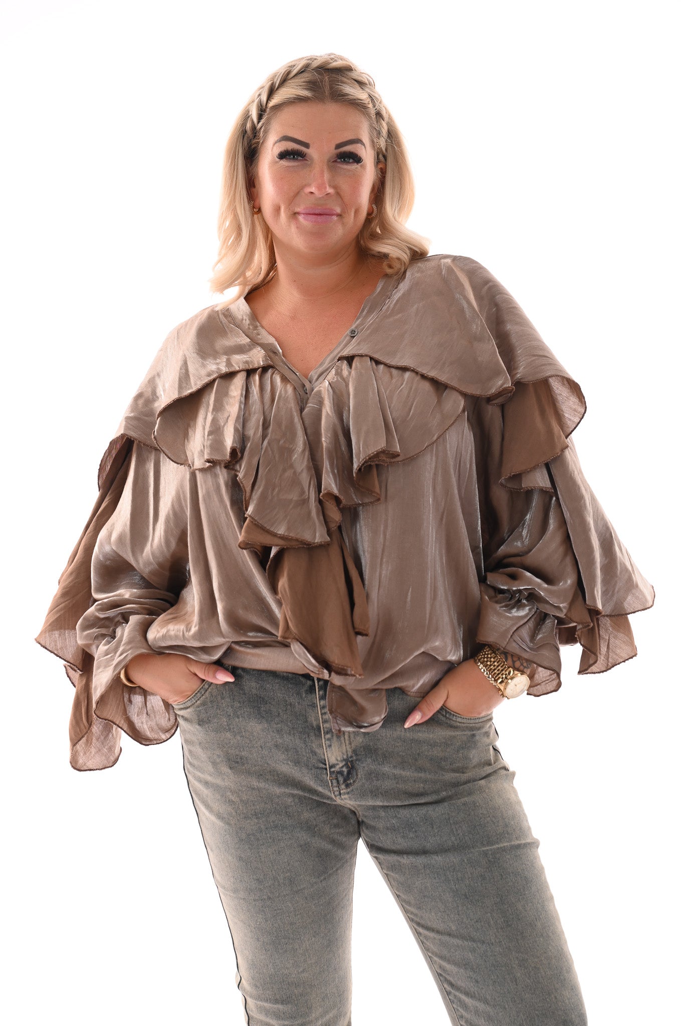 Blouse shine met roezels lichtbruin