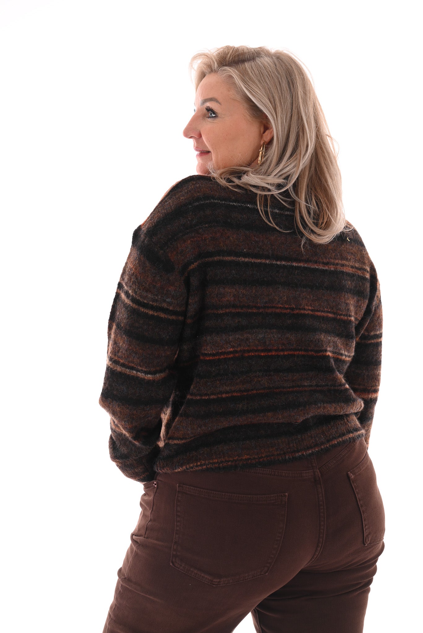 Doorknoop vest met streeppatroon bruin/oranje