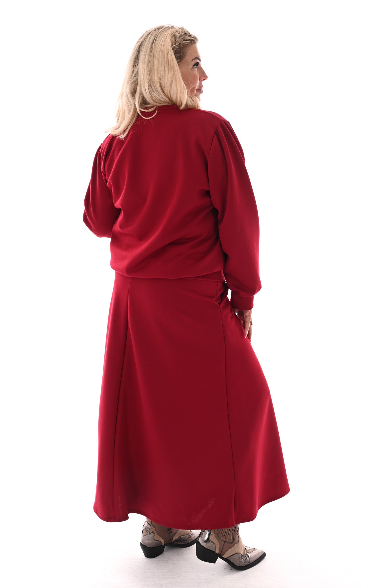 Tweedelig set sweater en rok bordeaux