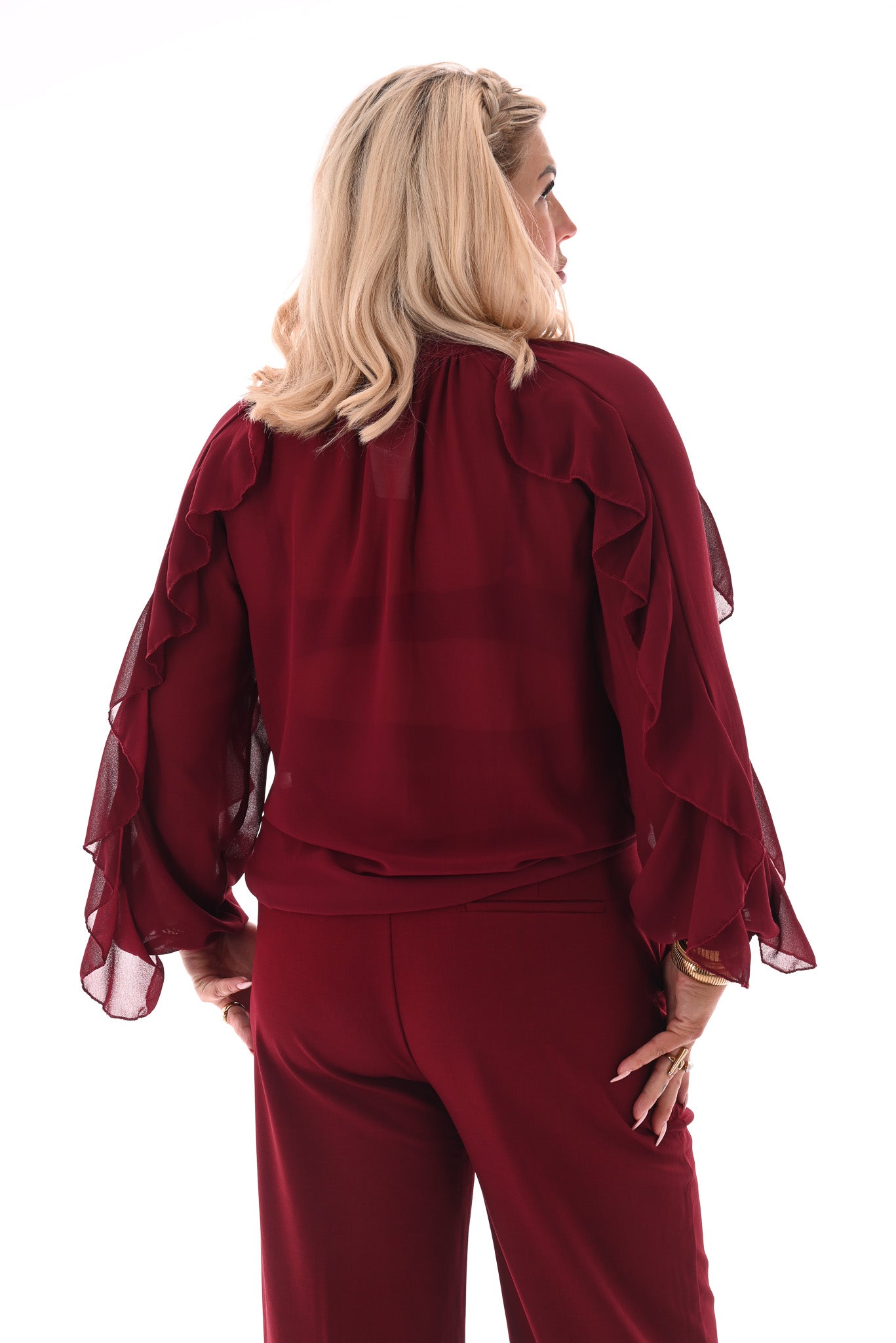 Doorknoop blouse ruffels uni bordeaux