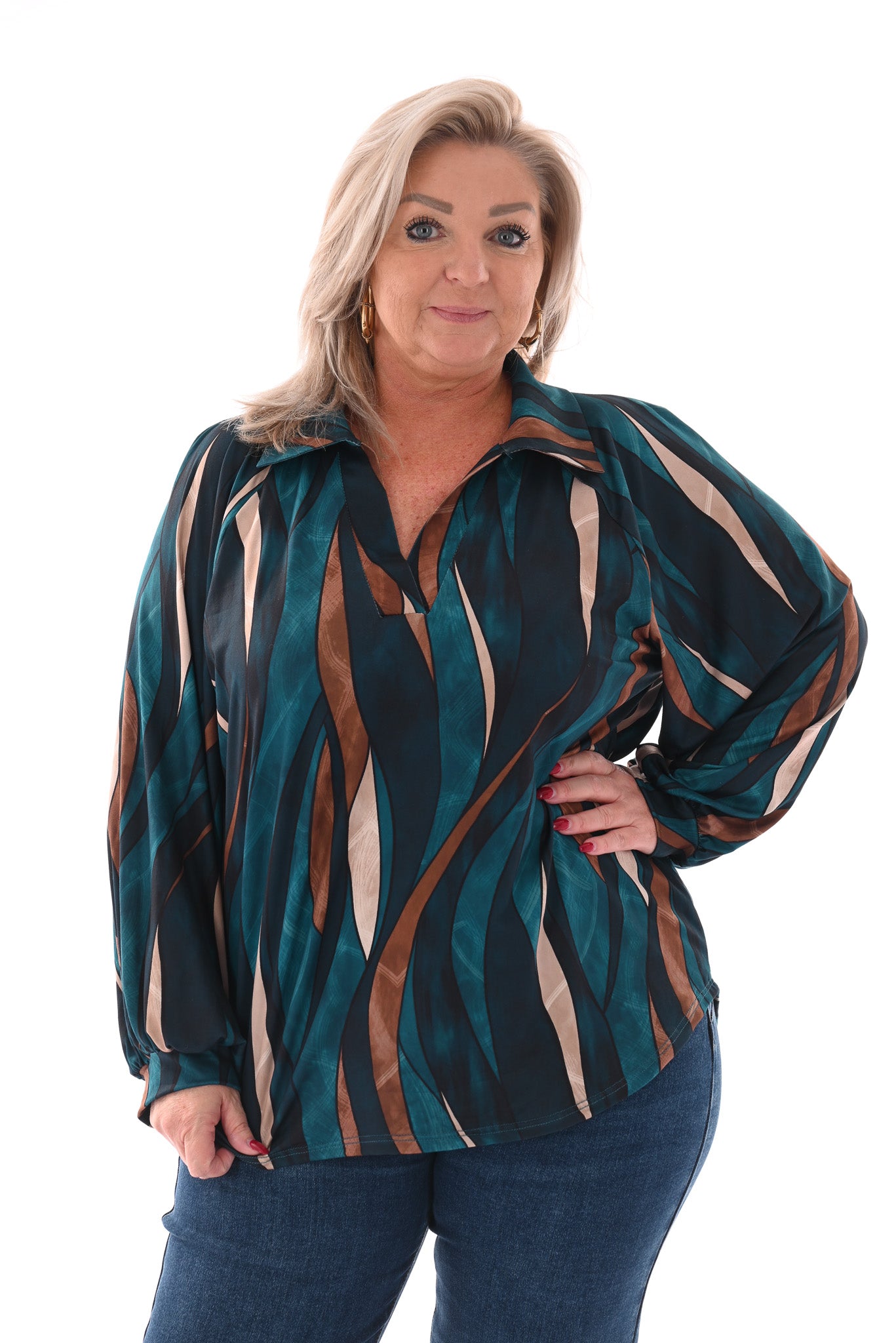 Top v-hals met kraag abstracte blad print petrol