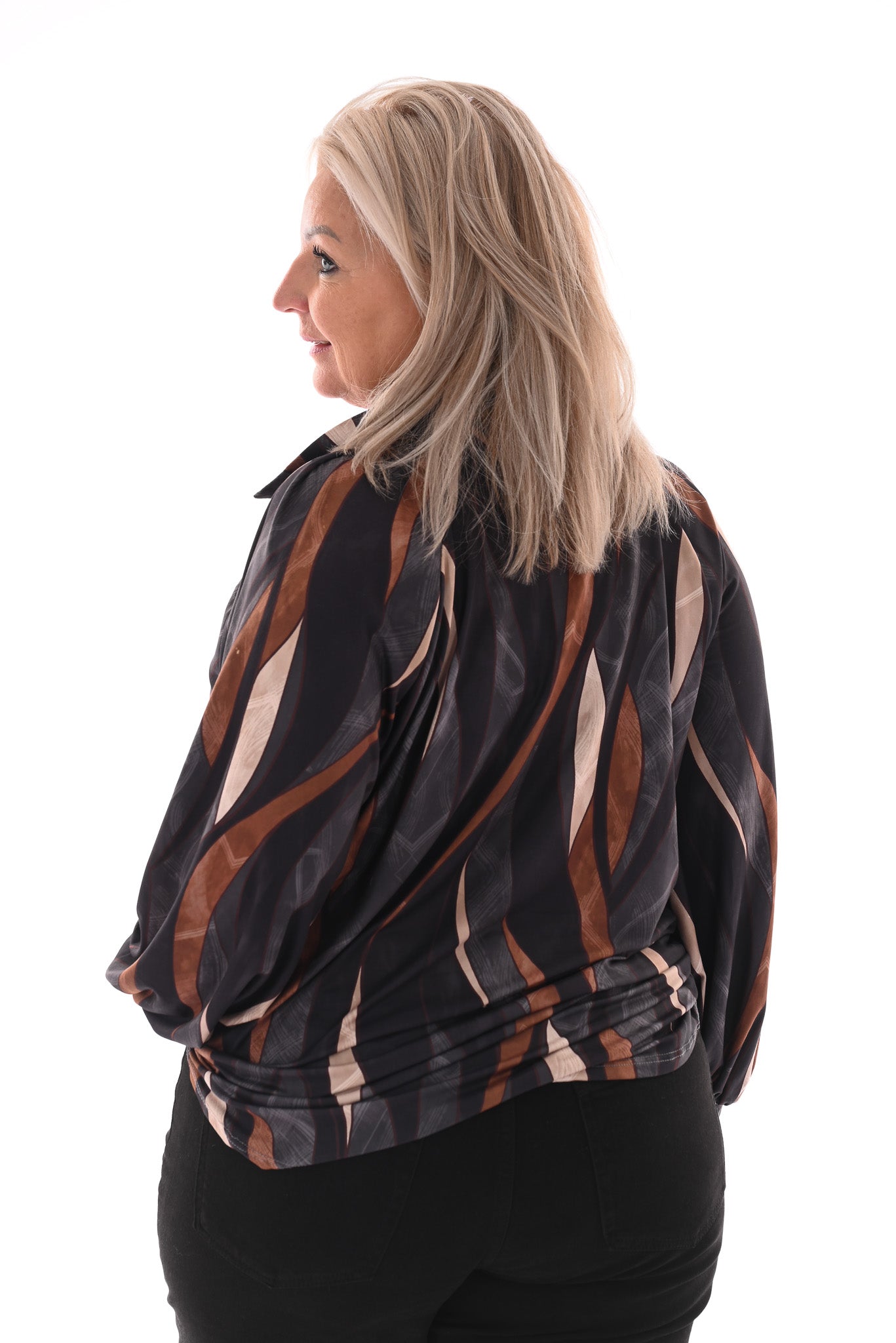 Top v-hals met kraag abstracte blad print grijs