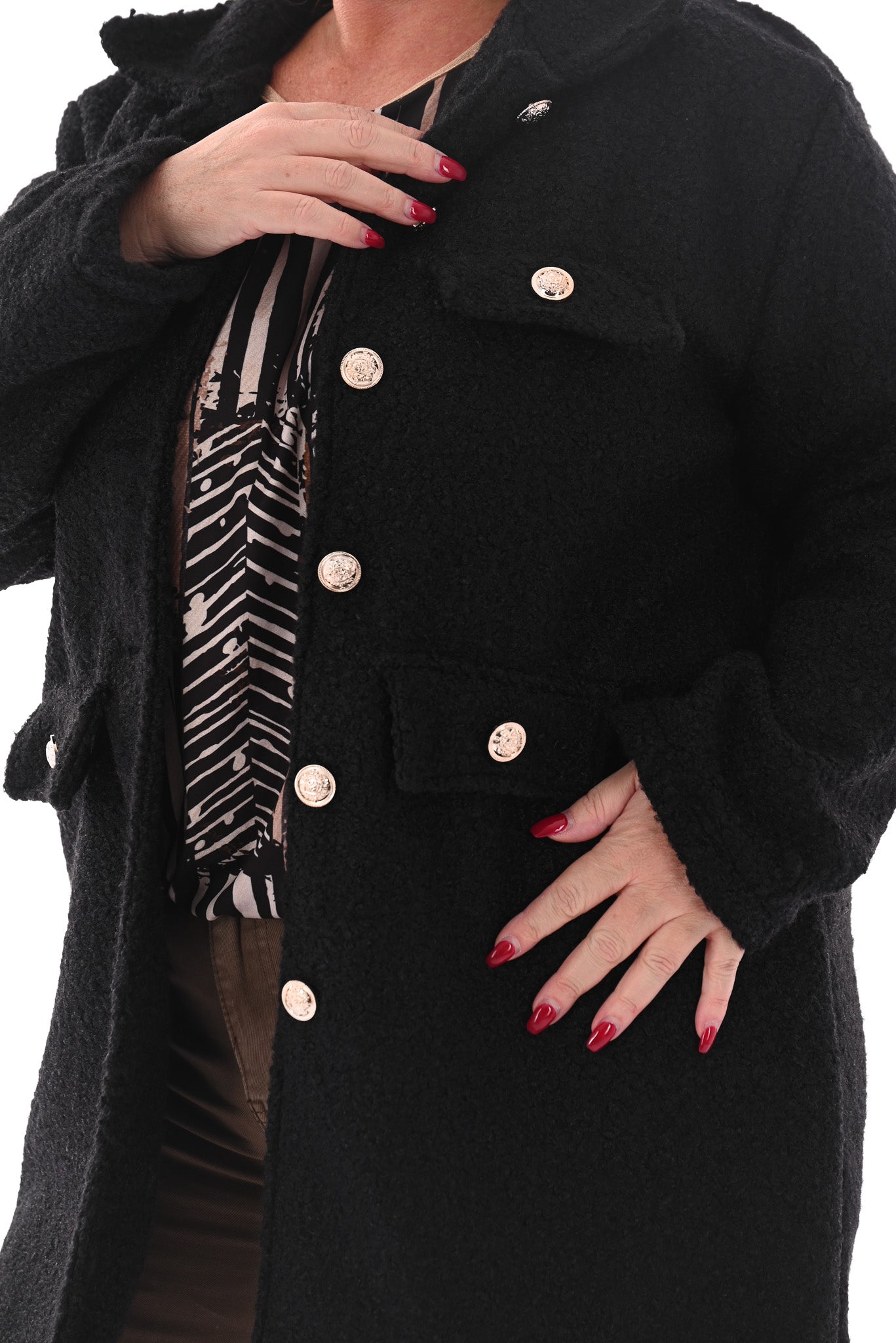Boucle jas met knopen zwart