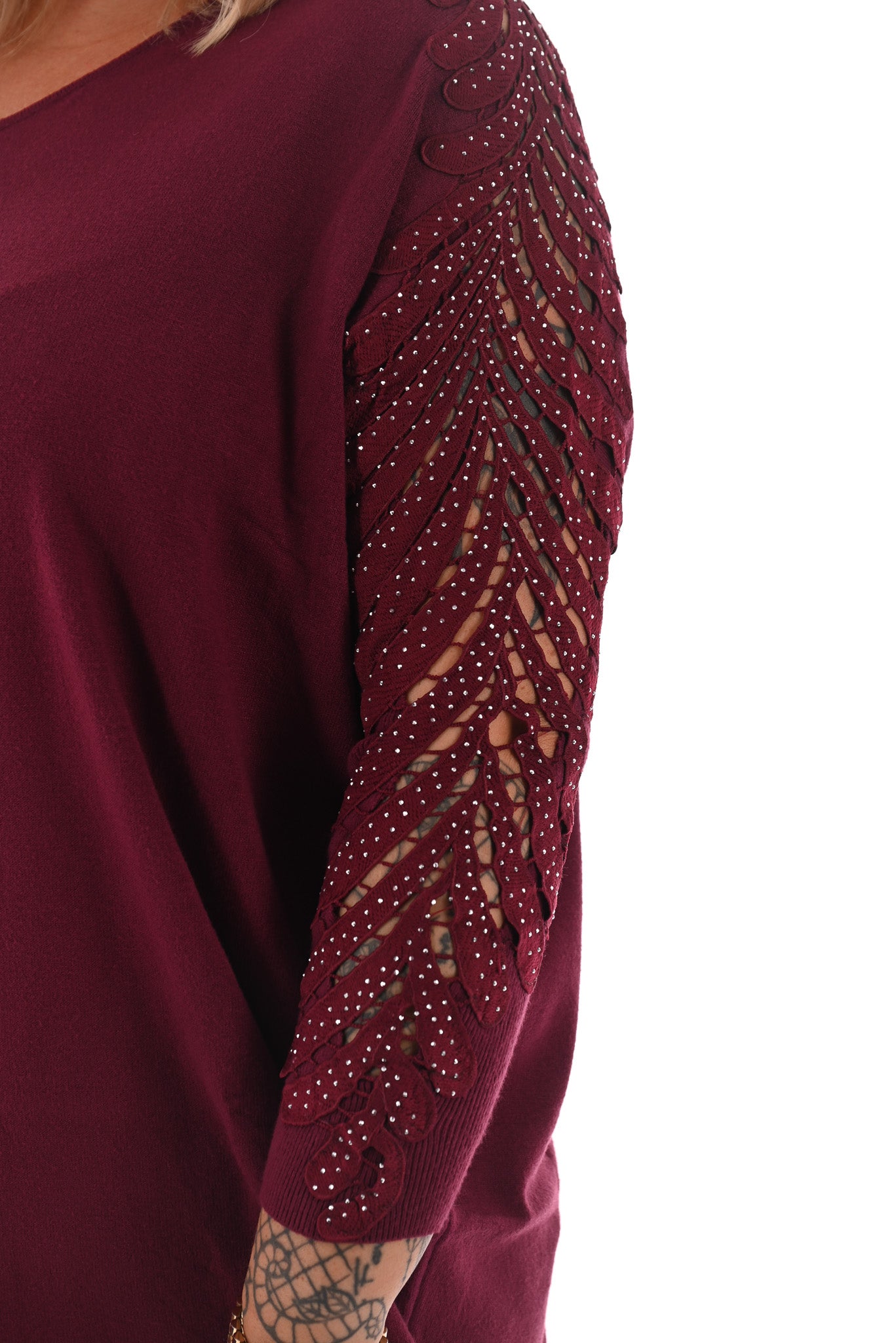 Trui met mouwdetail en strass bordeaux
