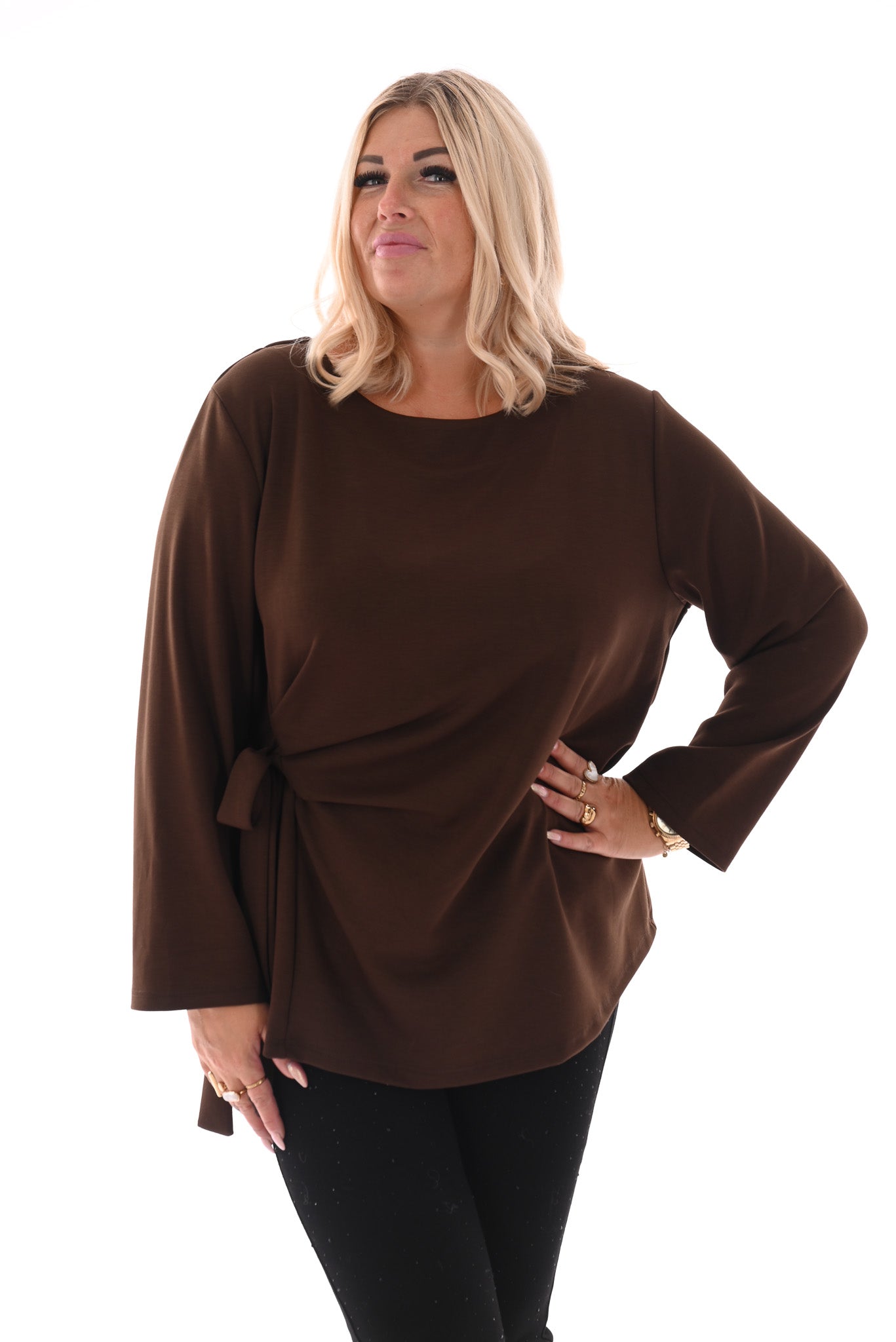 Top met knoop detail donkerbruin