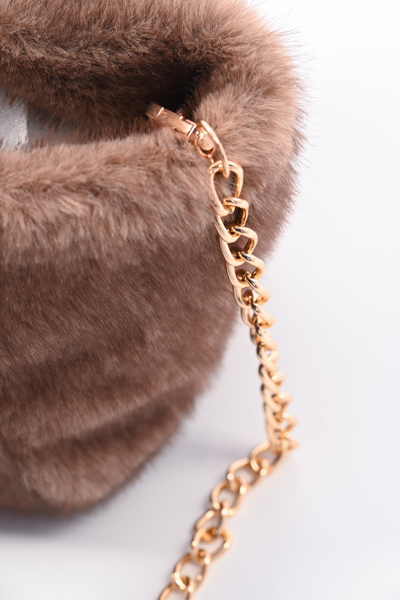 Furry handtas klein bruin