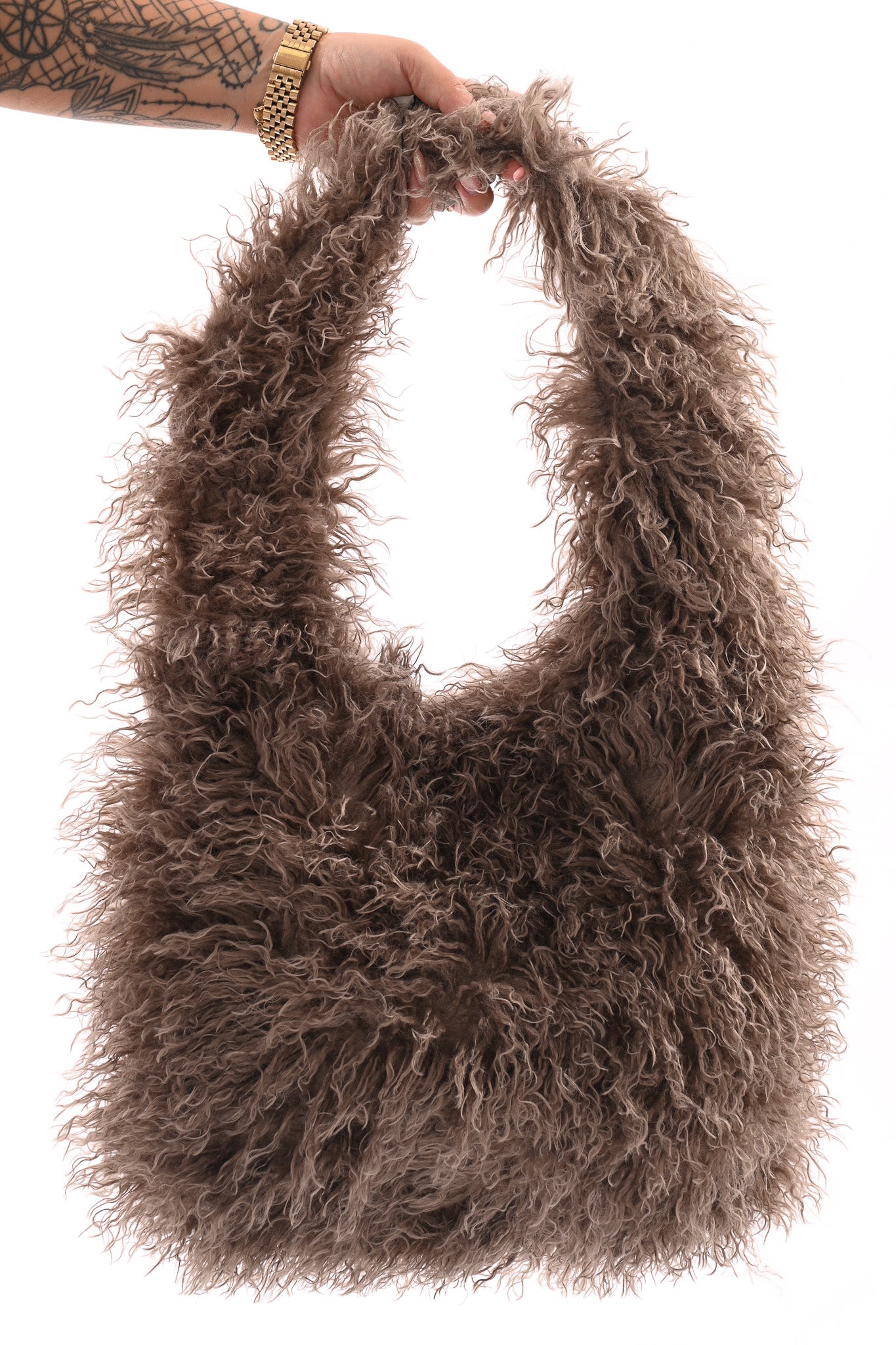 Wavy faux fur schoudertas taupe