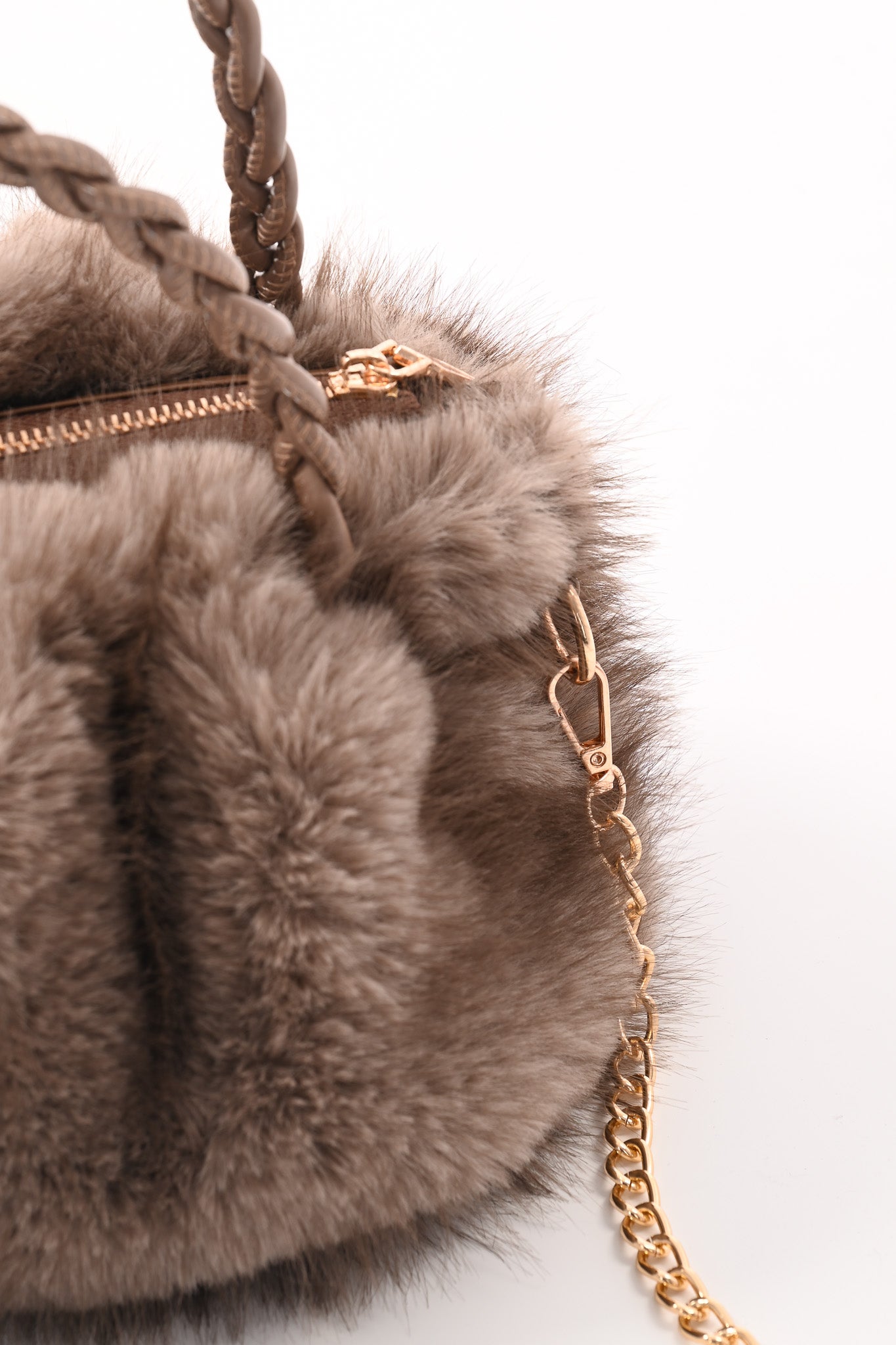 Mini furry handtas taupe