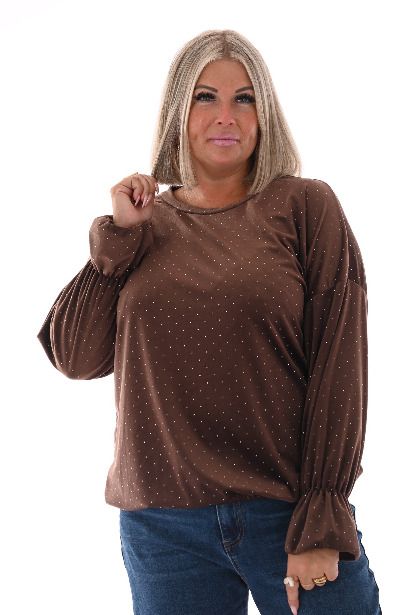 Top velvet met trompetmouwen en strass donkerbruin