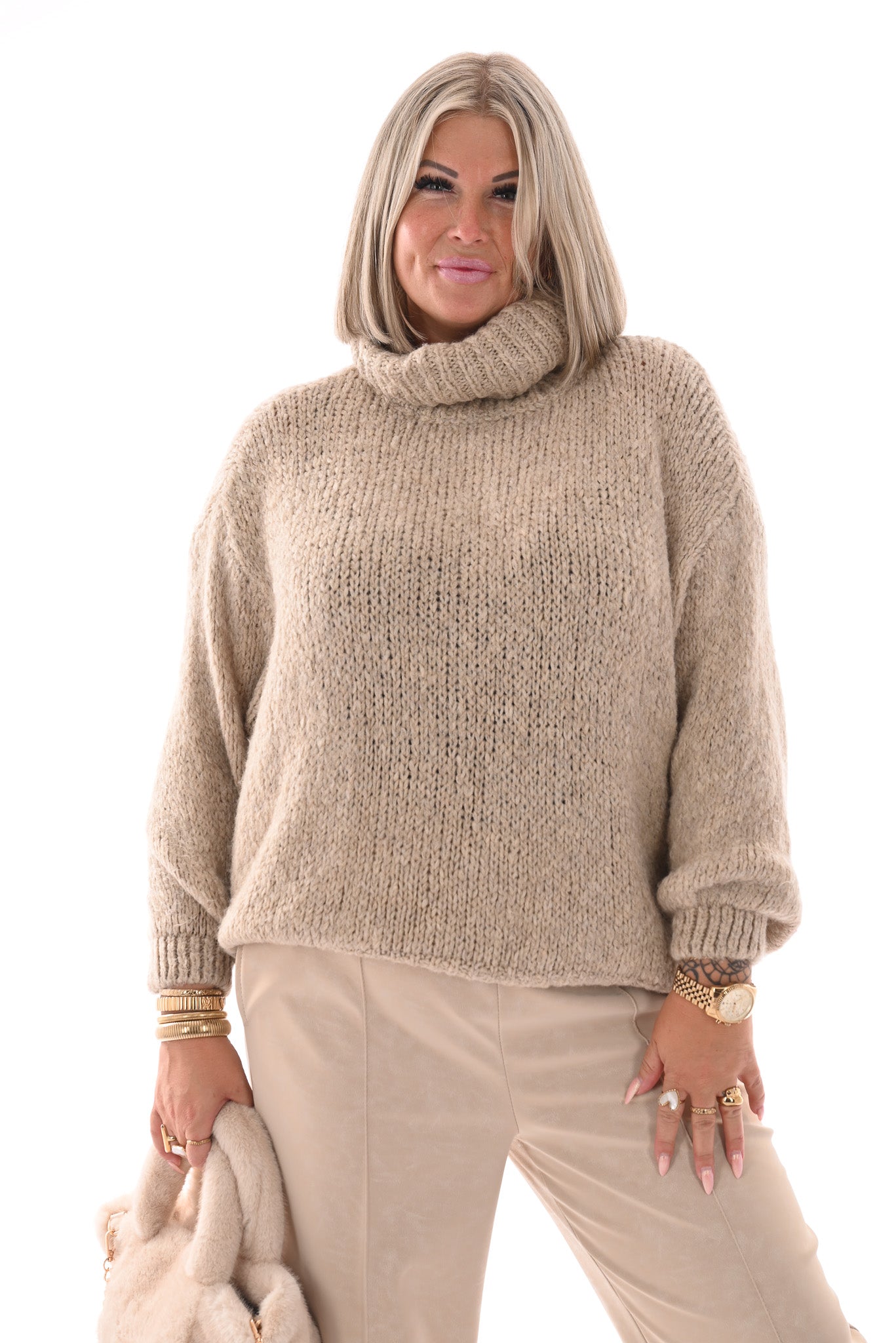 Grof gebreide trui met col beige