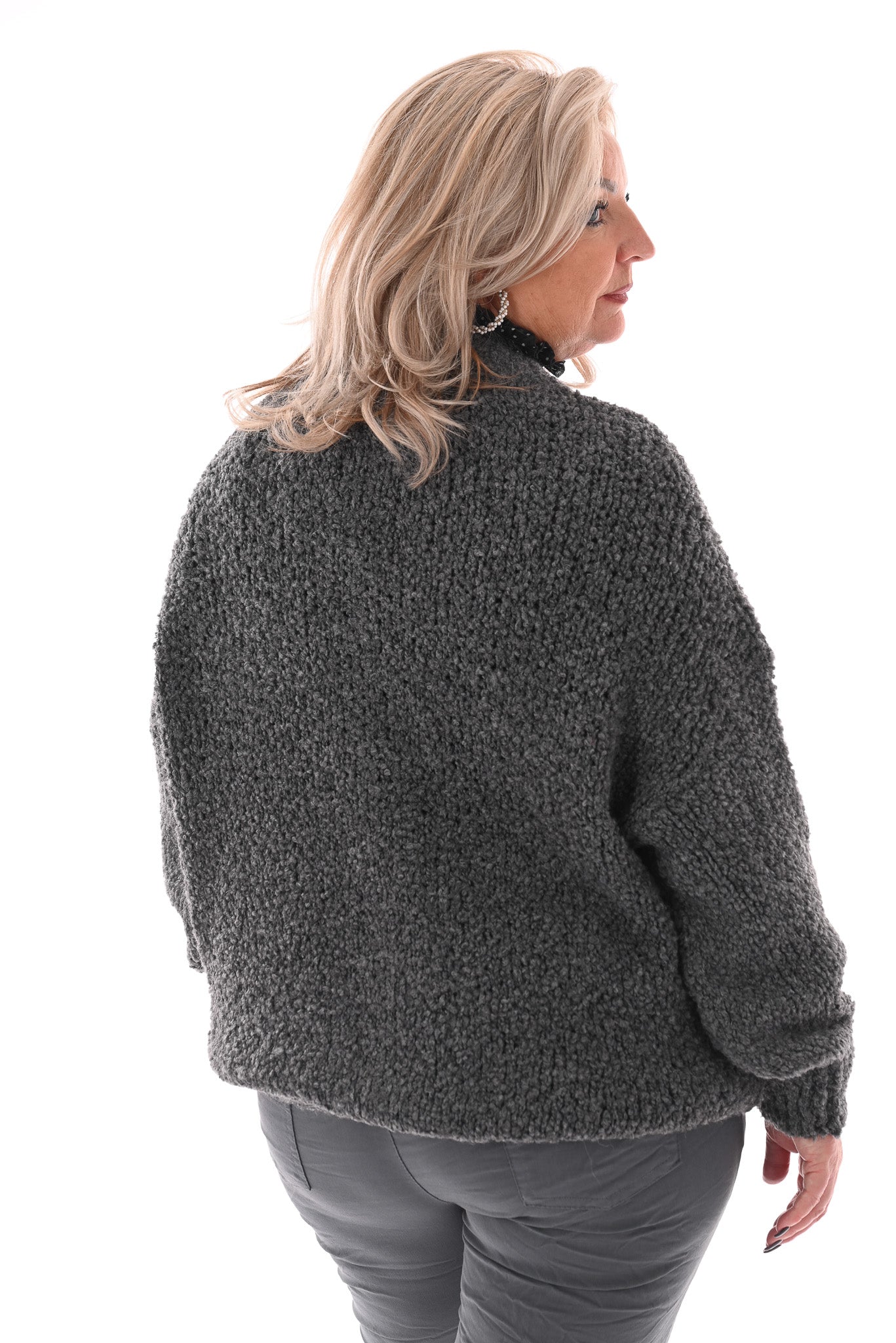 Boucle vest grote knopen grijs