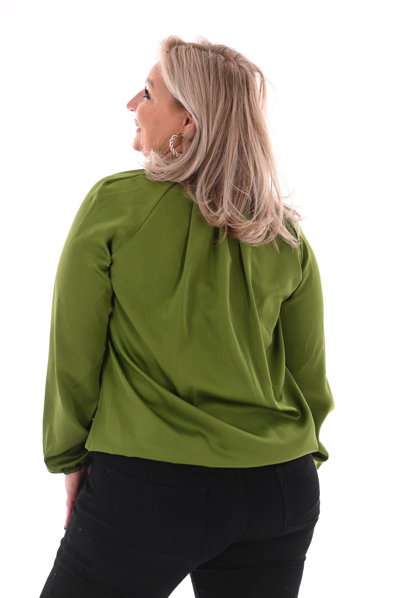 Silky blouse met strik uni groen
