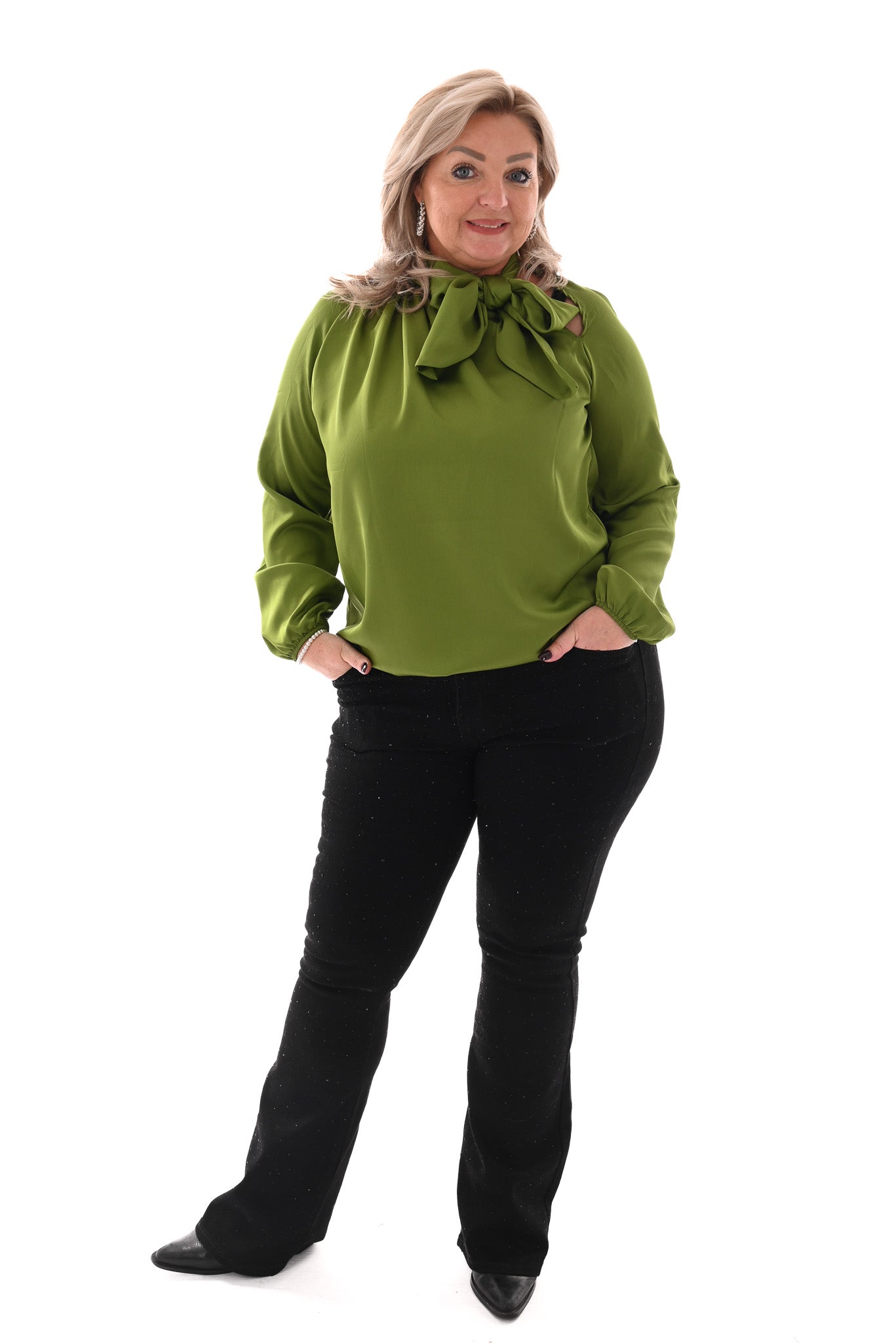 Silky blouse met strik uni groen