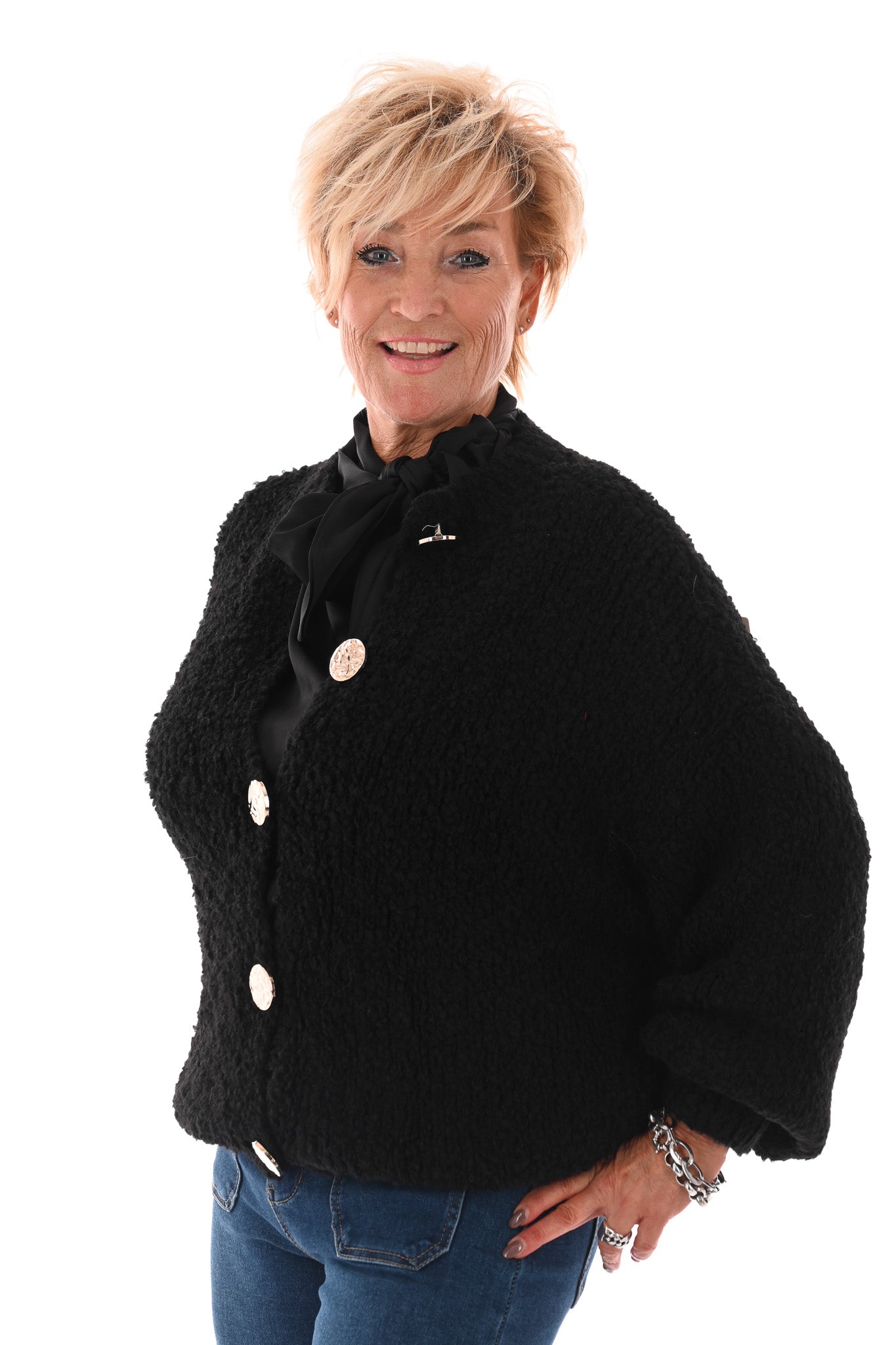 Boucle vest grote knopen zwart