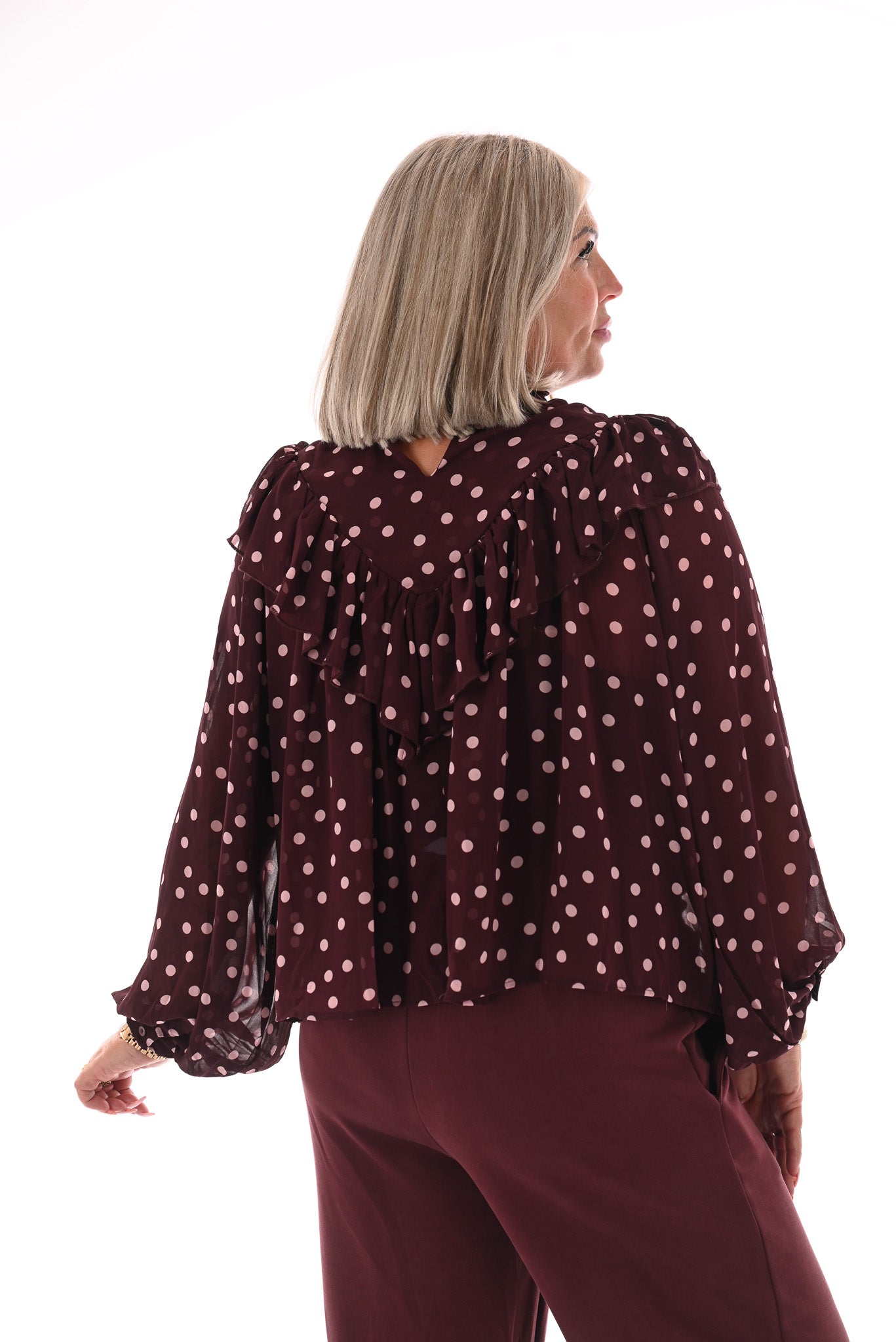 Blouse polka dots met roezel bordeaux